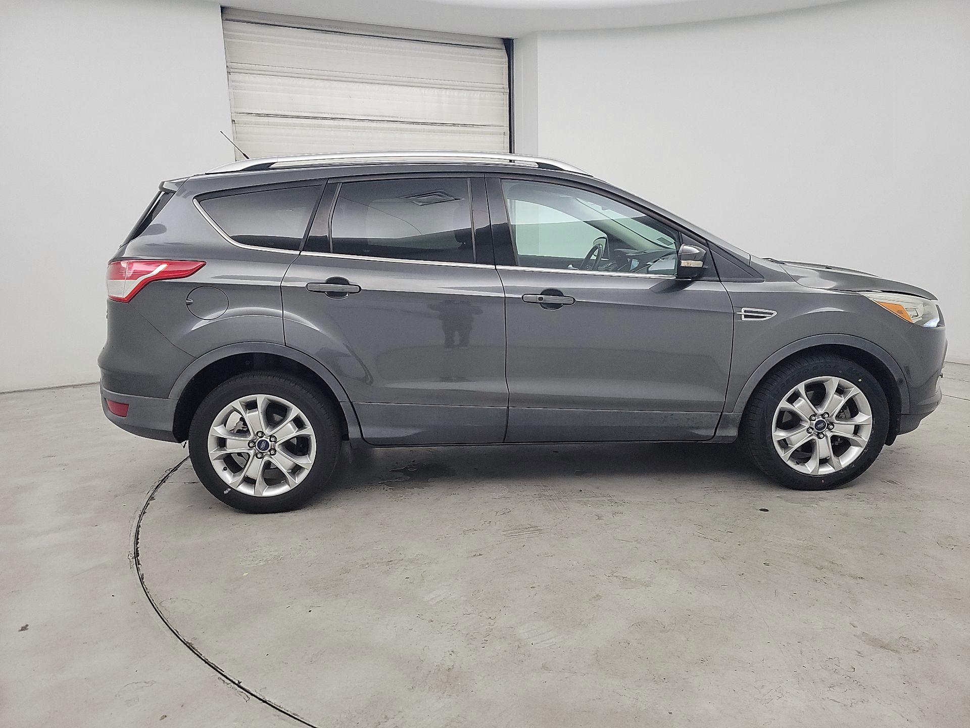 Thumbnail: 2016 Ford Escape - 4
