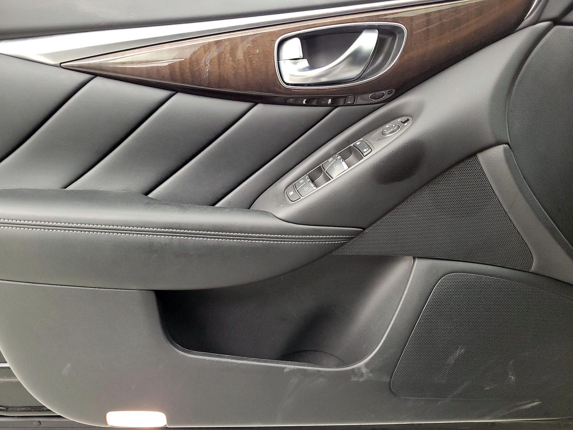 Thumbnail: 2019 INFINITI Q50 - 12