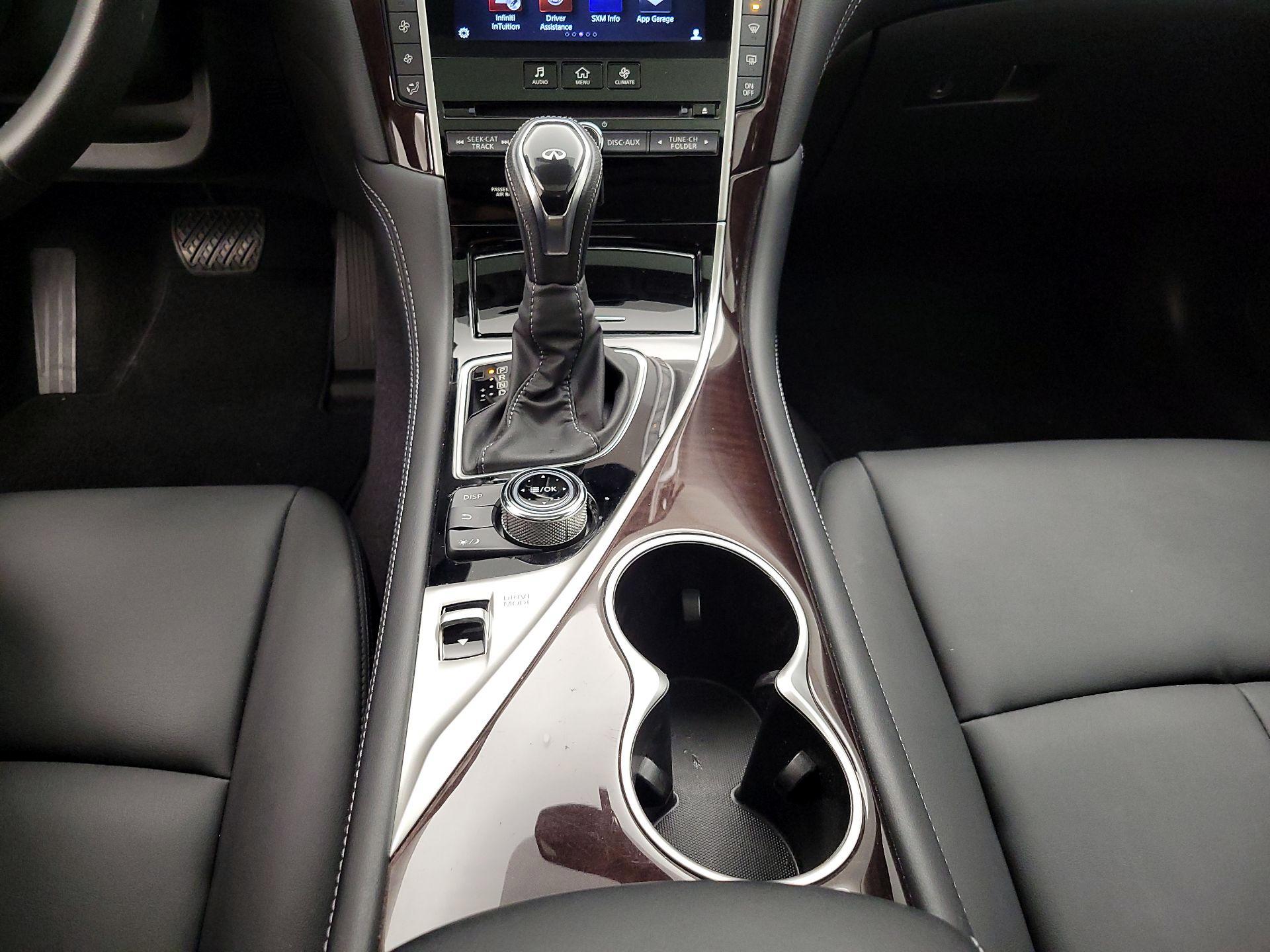 Thumbnail: 2019 INFINITI Q50 - 17