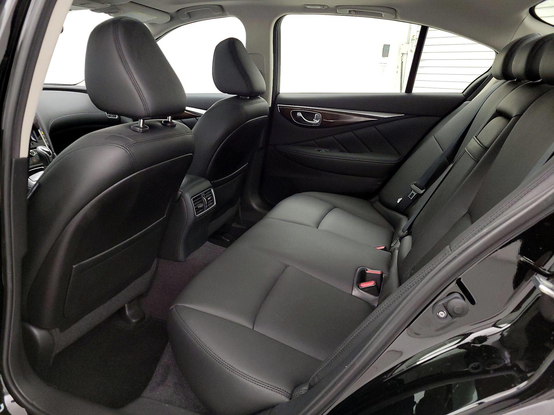 Thumbnail: 2019 INFINITI Q50 - 19
