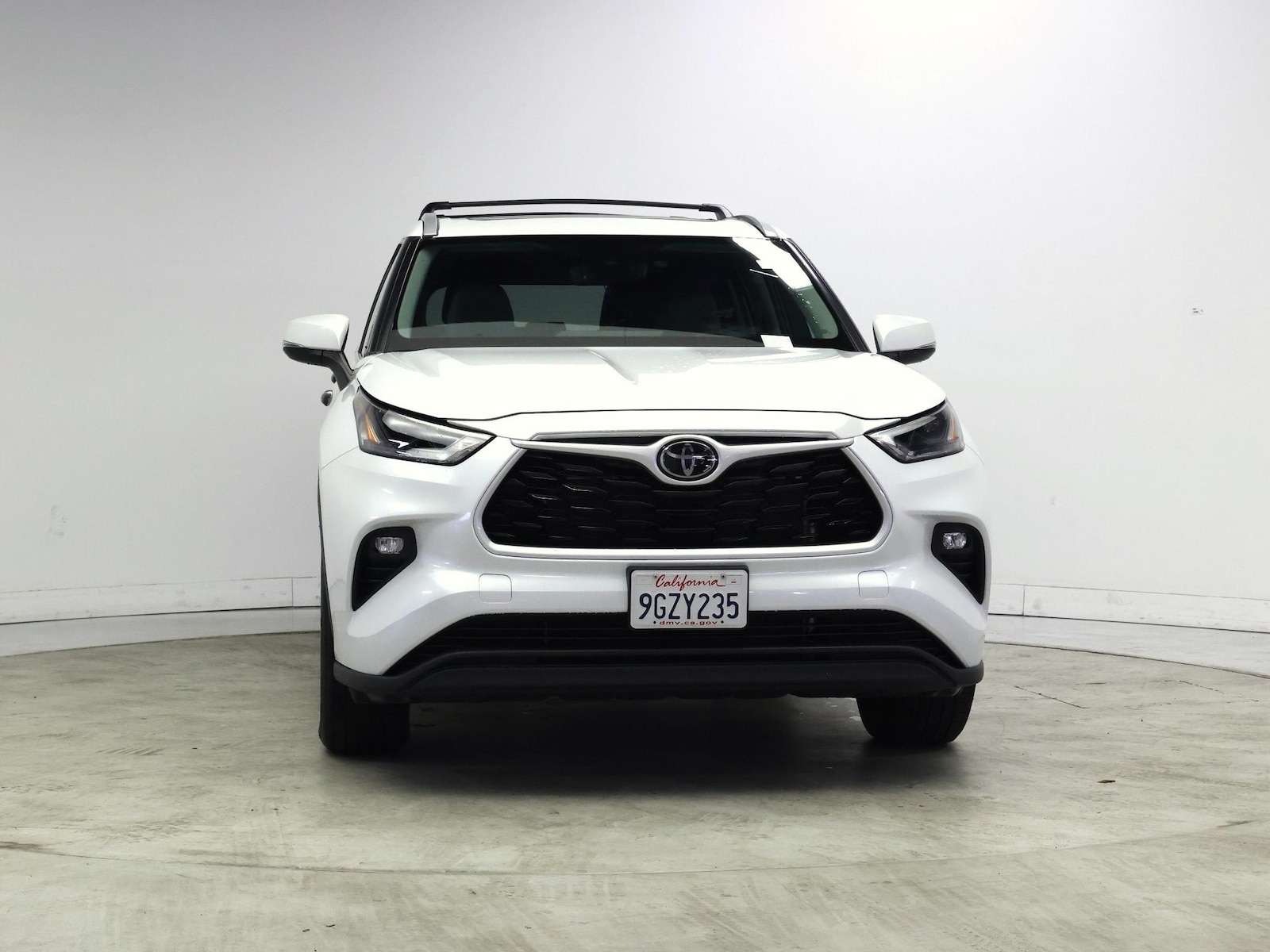 2023 Toyota Highlander XLE - Photo 6