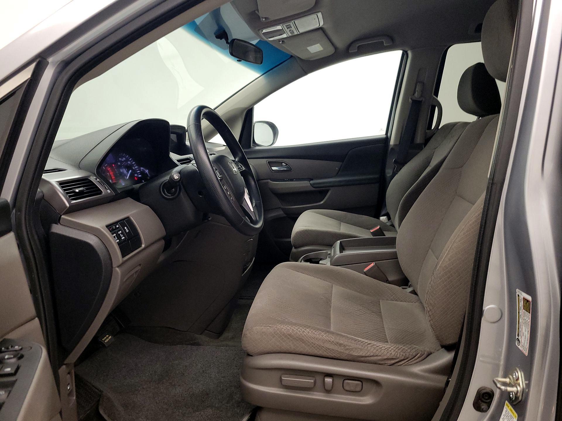 Thumbnail: 2017 Honda Odyssey - 11