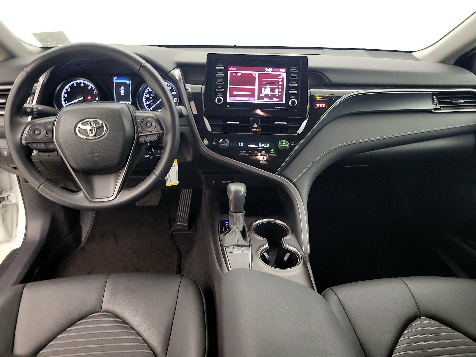 Thumbnail: 2023 Toyota Camry - 9