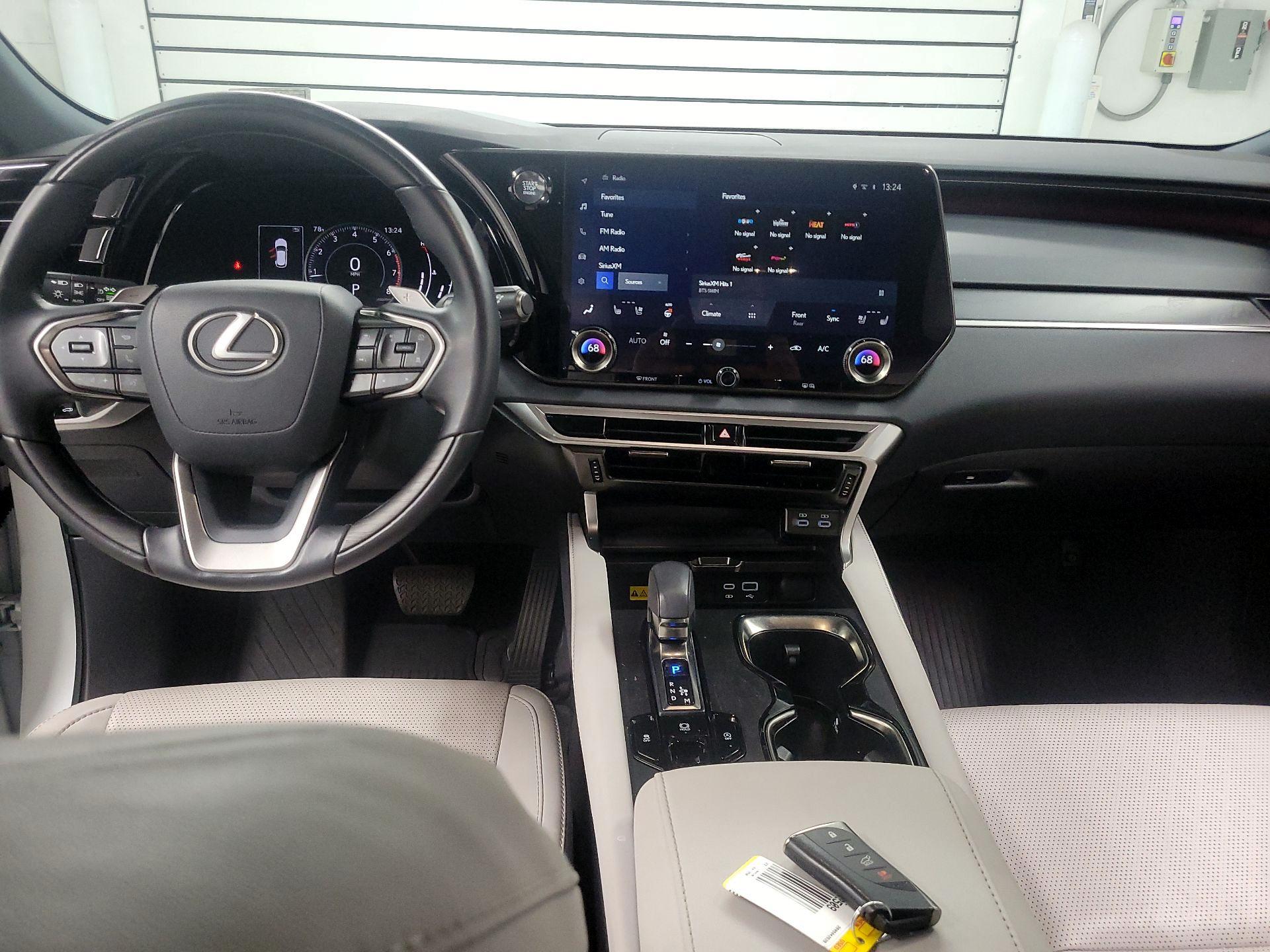 Thumbnail: 2023 Lexus RX - 9