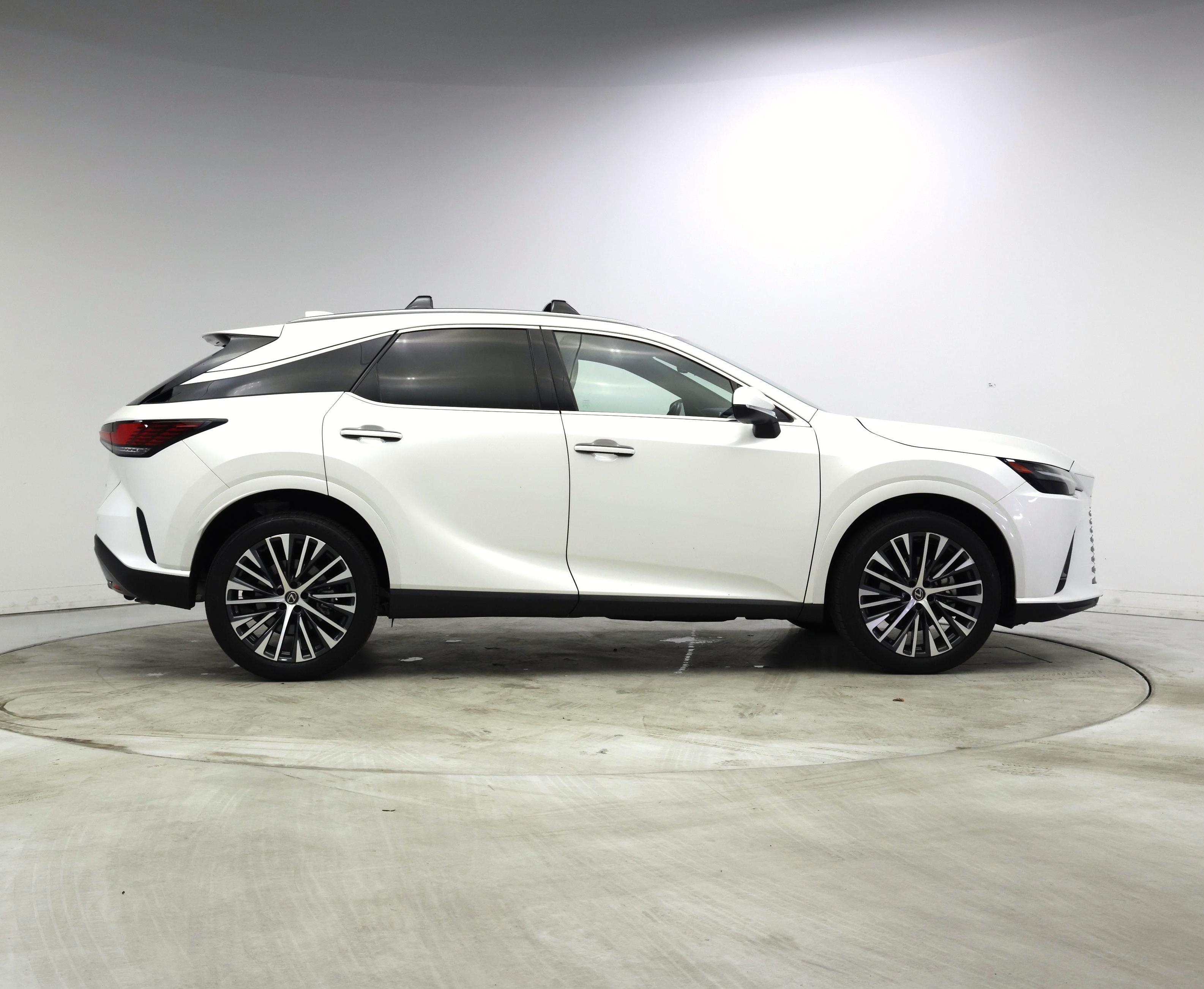 Thumbnail: 2023 Lexus RX - 7