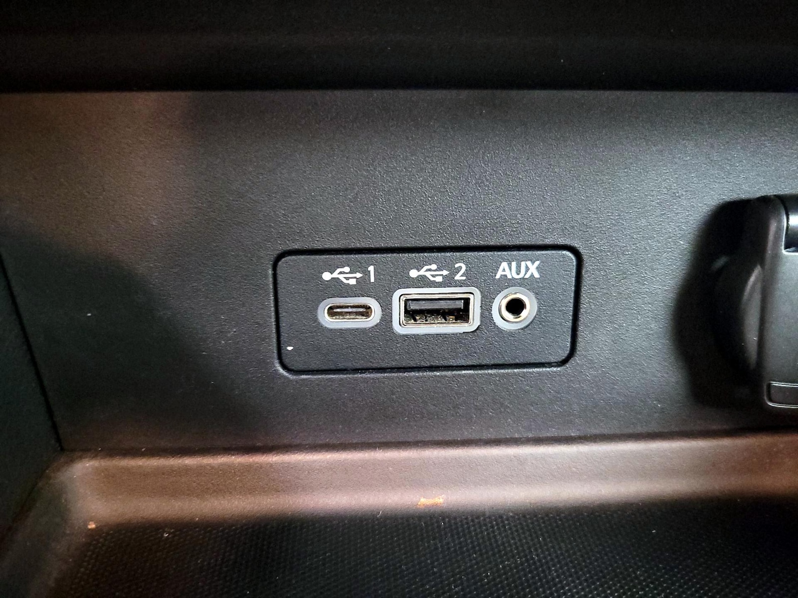 2020 Nissan Sentra SV - Photo 19