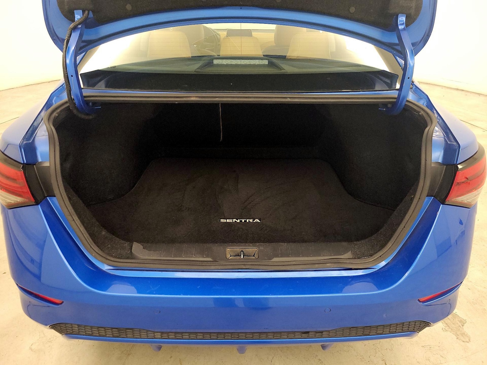 2020 Nissan Sentra SV - Photo 22
