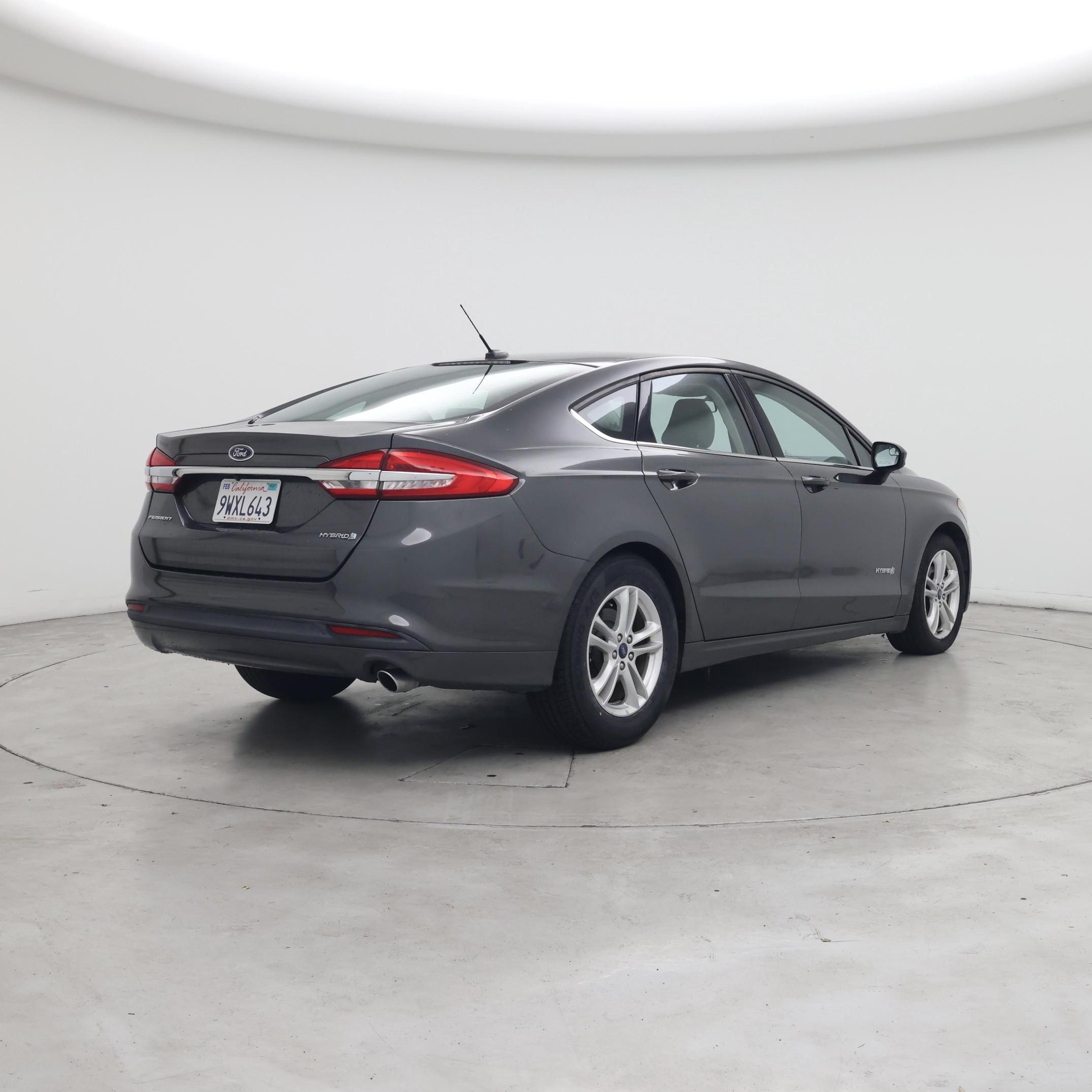 Thumbnail: 2018 Ford Fusion - 8