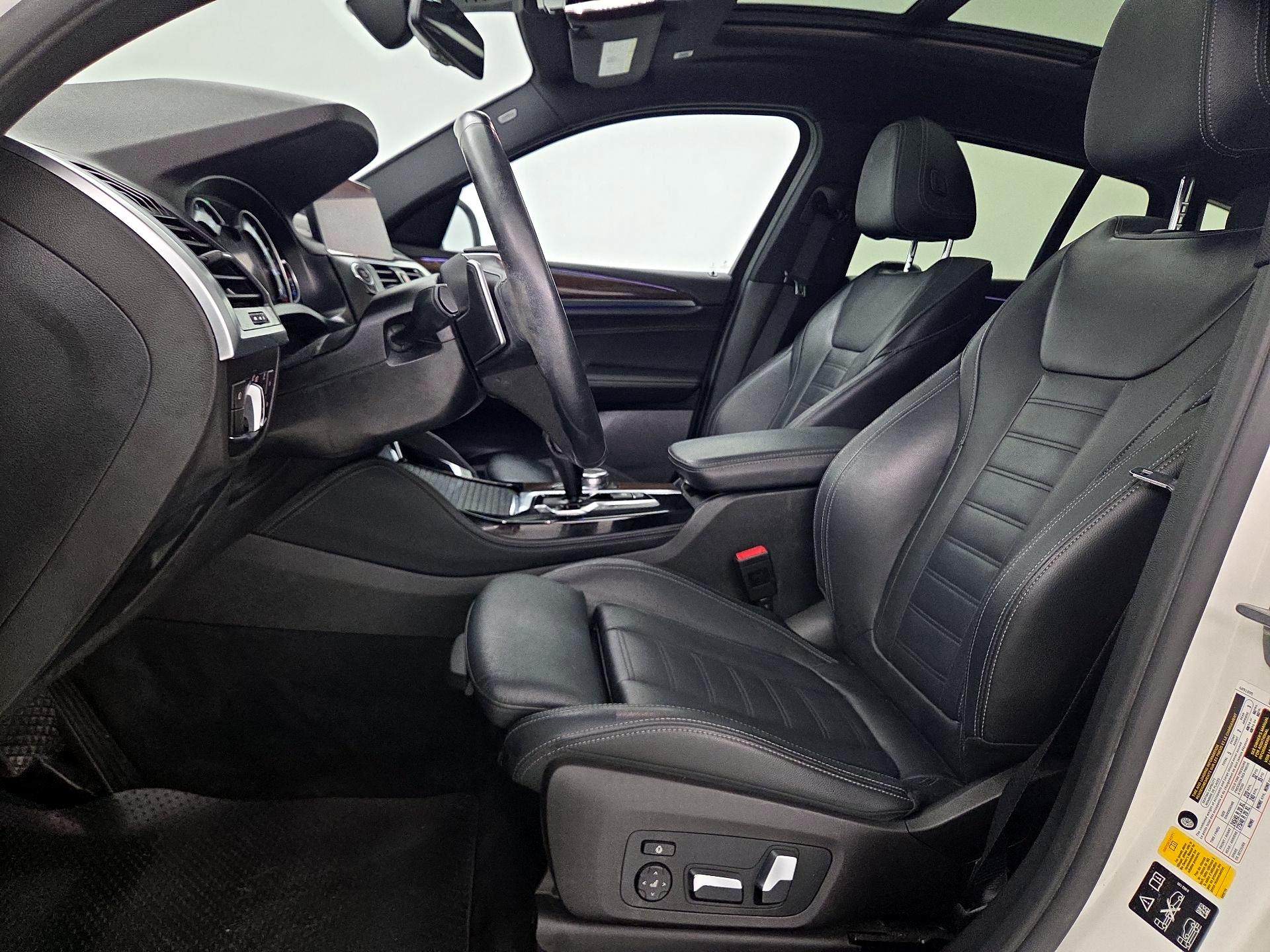 Thumbnail: 2019 BMW X4 - 11