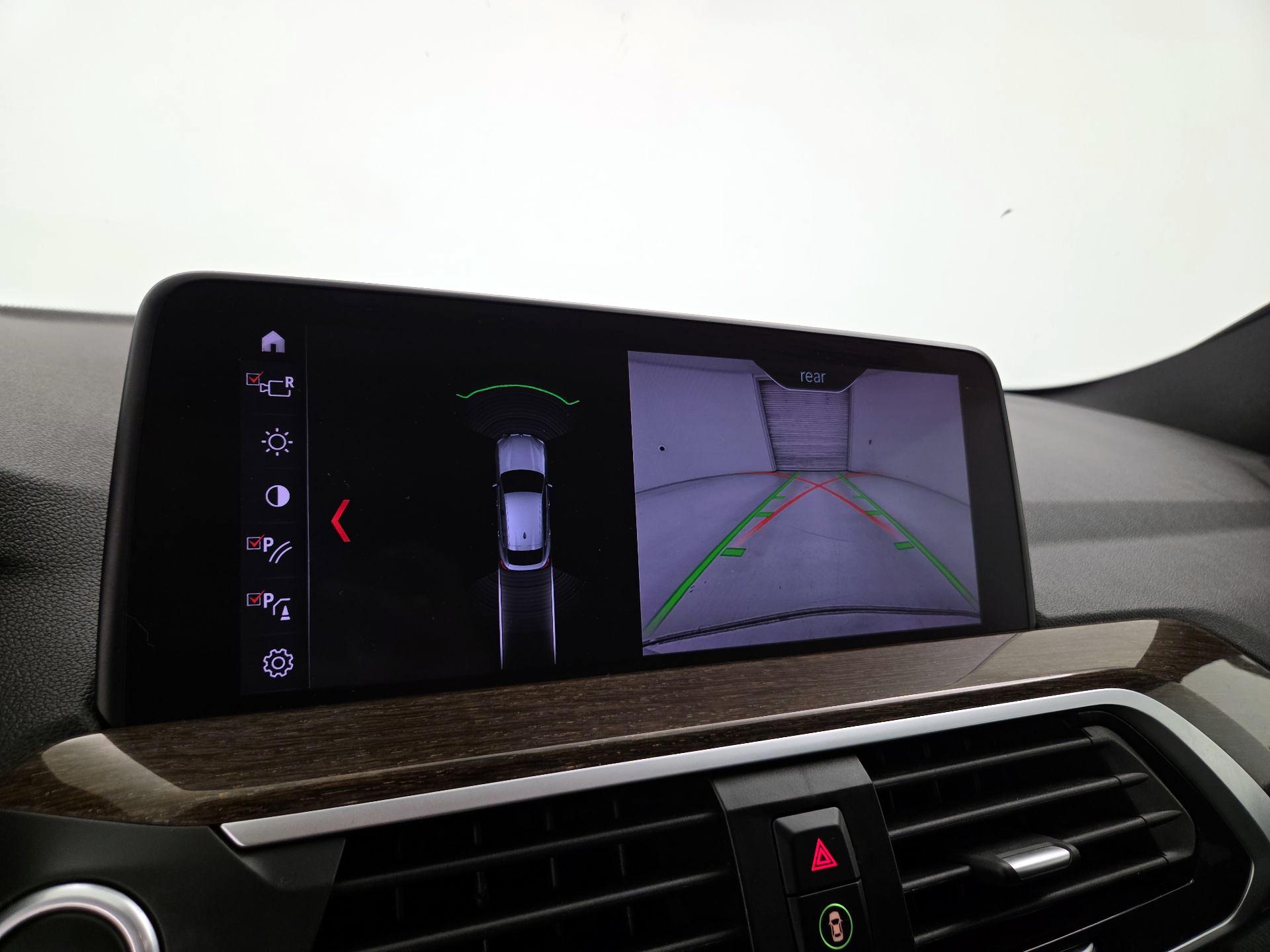 Thumbnail: 2019 BMW X4 - 15