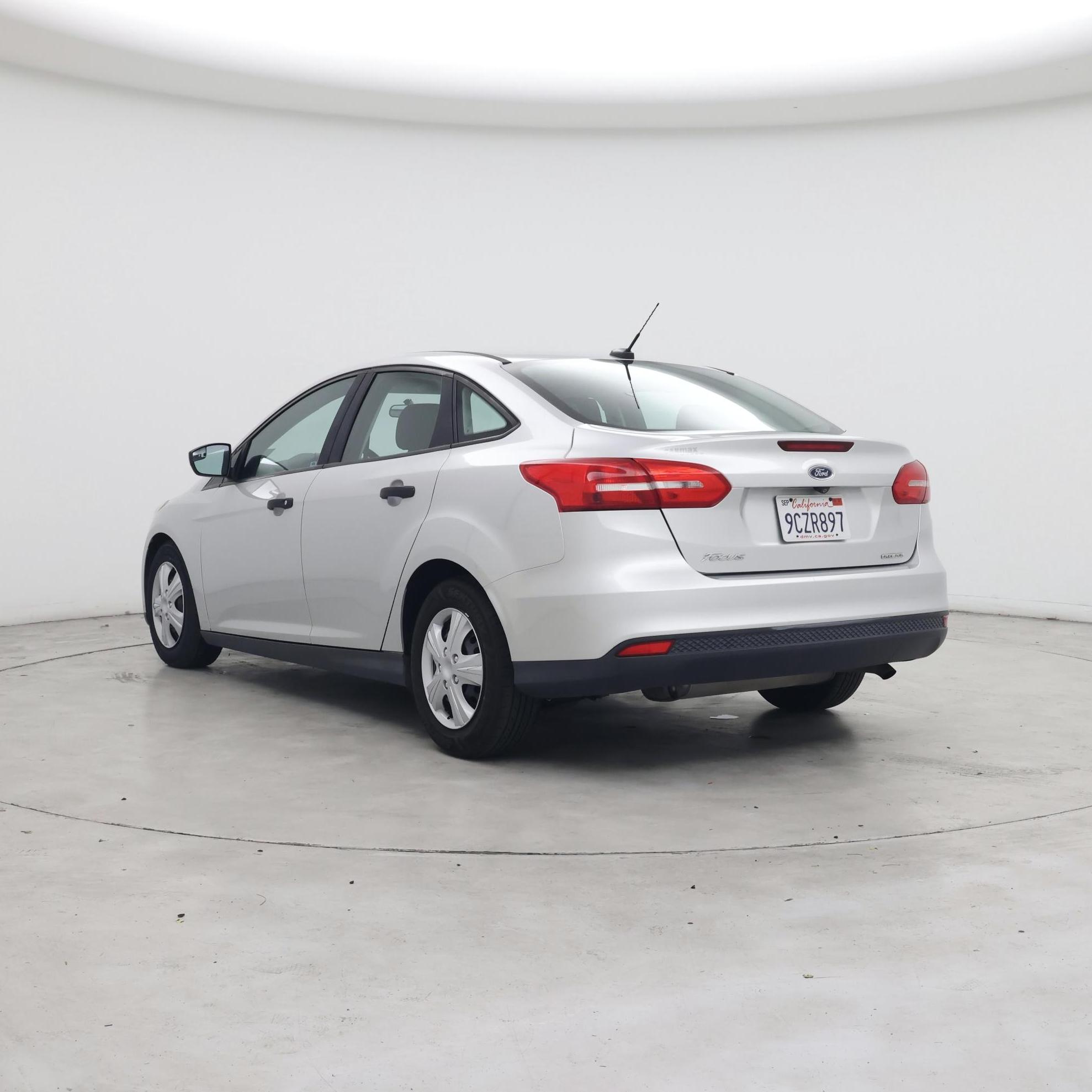 Thumbnail: 2015 Ford Focus - 2