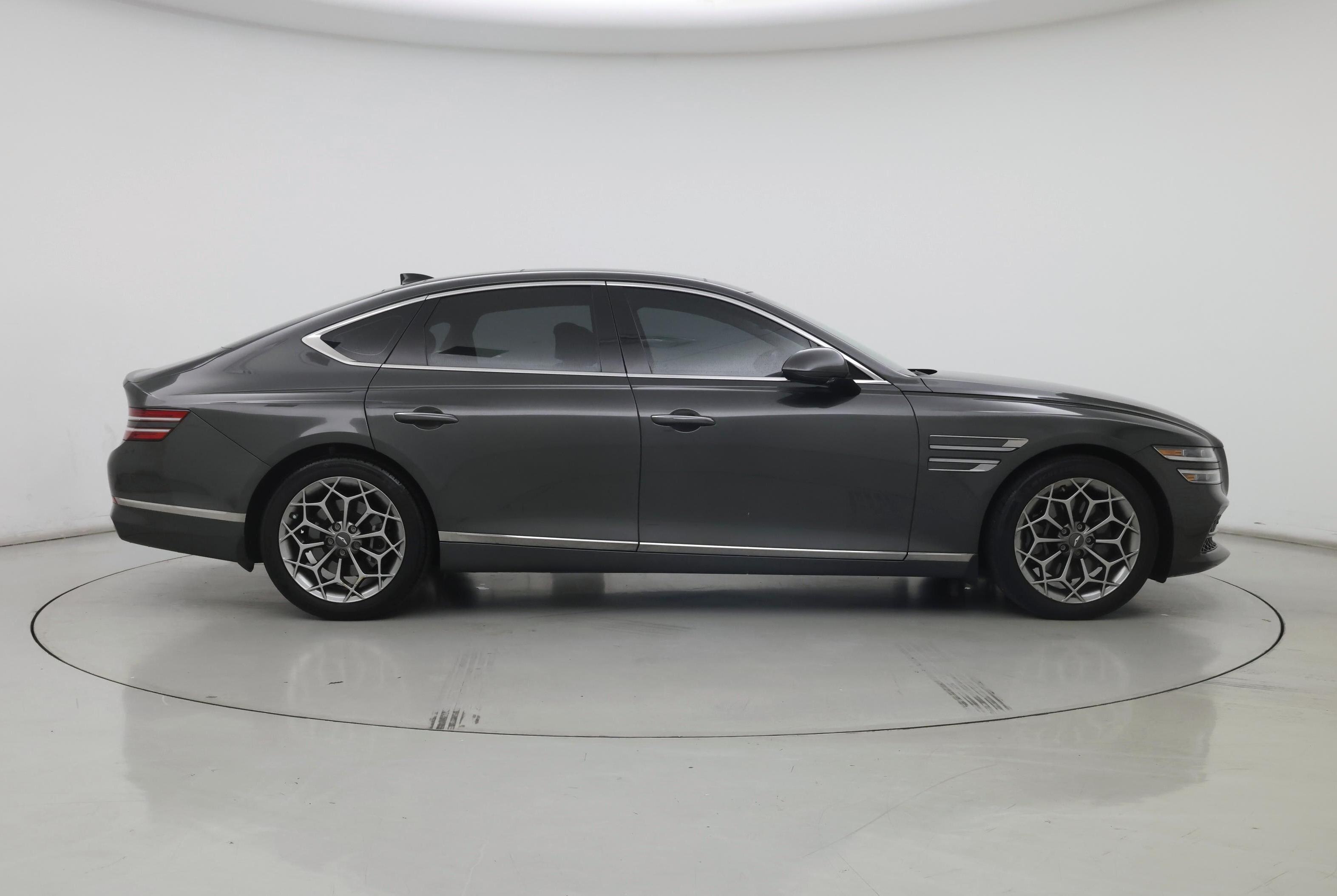 Thumbnail: 2023 Genesis G80 - 7