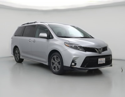 2020 Toyota Sienna SE