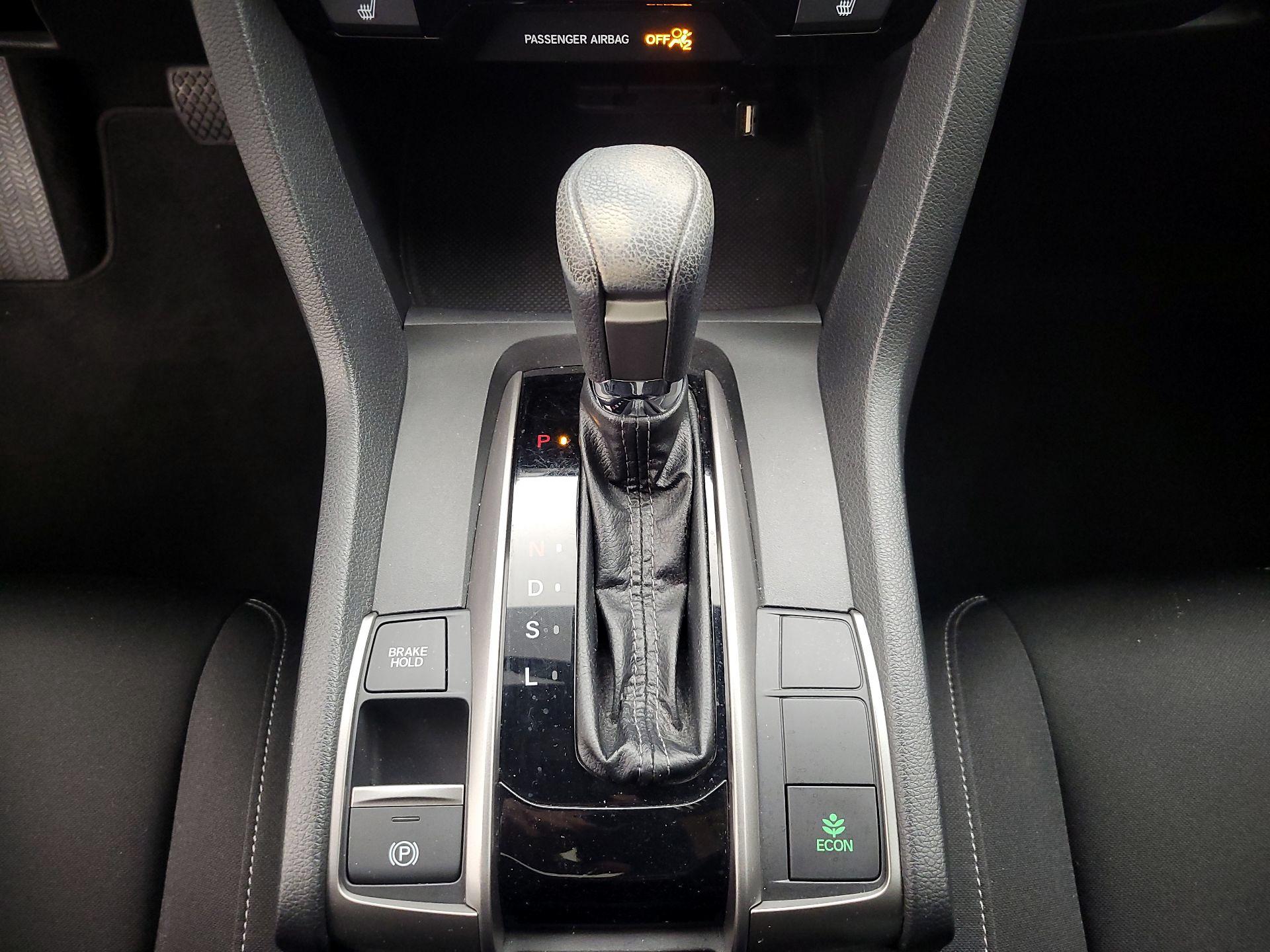 Thumbnail: 2019 Honda Civic - 17