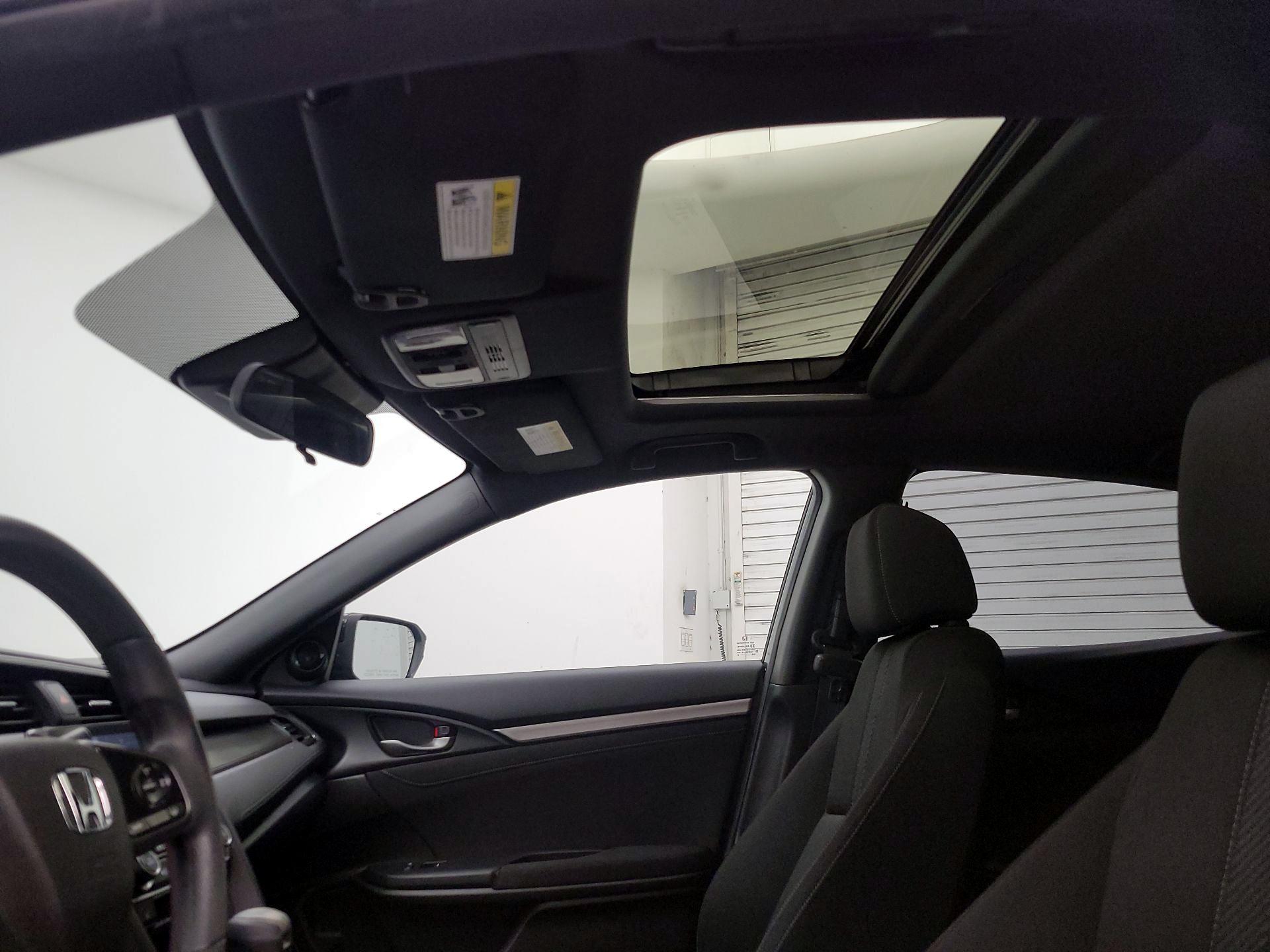 Thumbnail: 2019 Honda Civic - 19