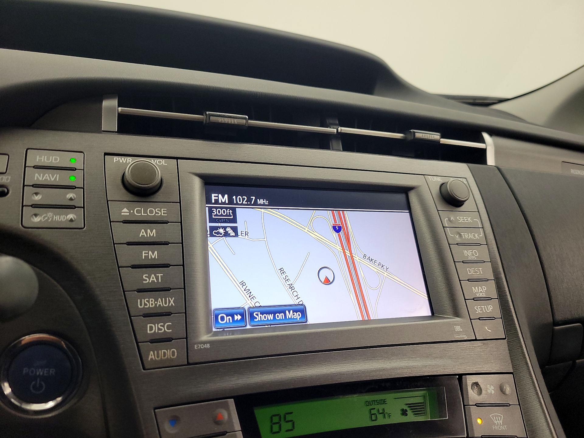 Thumbnail: 2014 Toyota Prius - 16