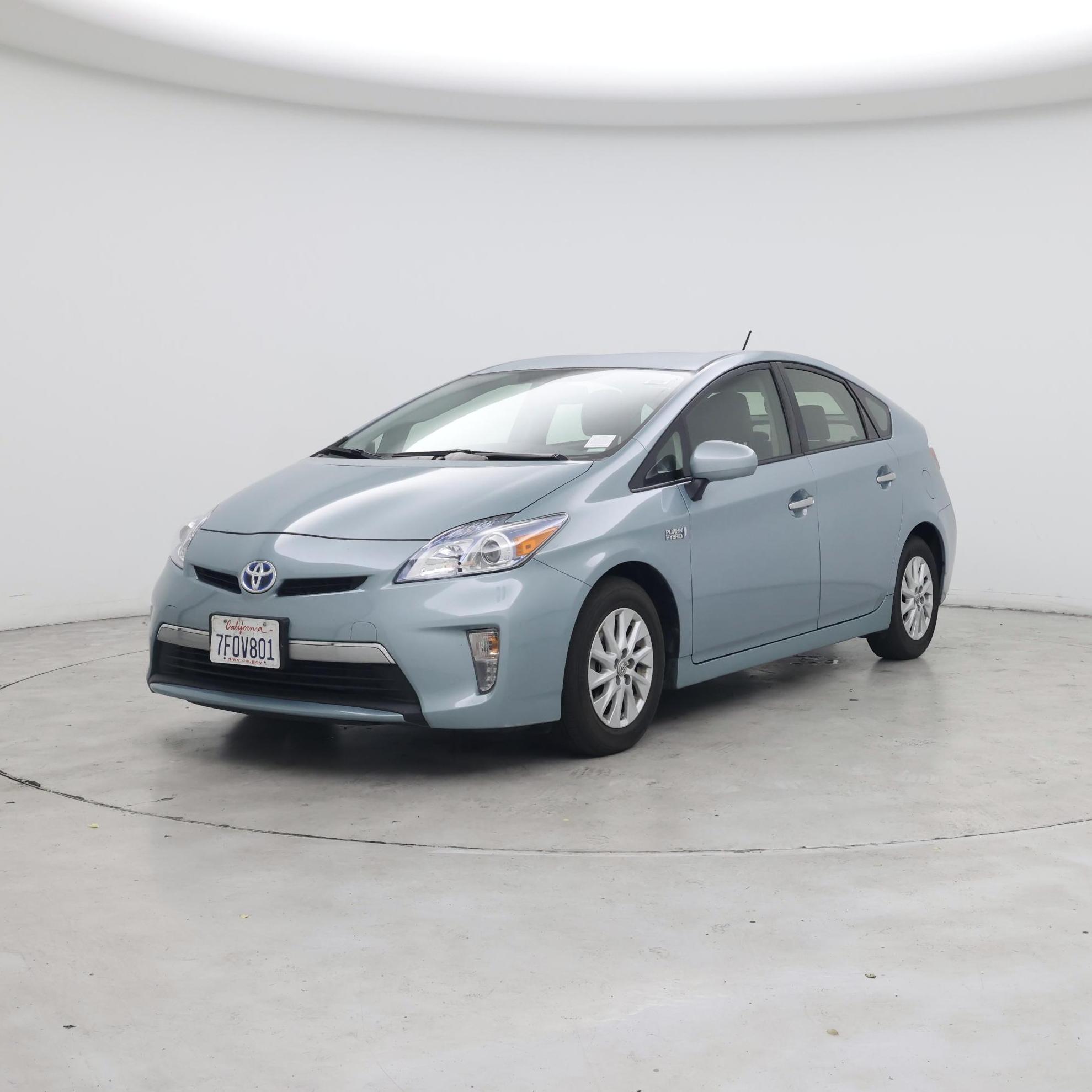 Thumbnail: 2014 Toyota Prius - 4