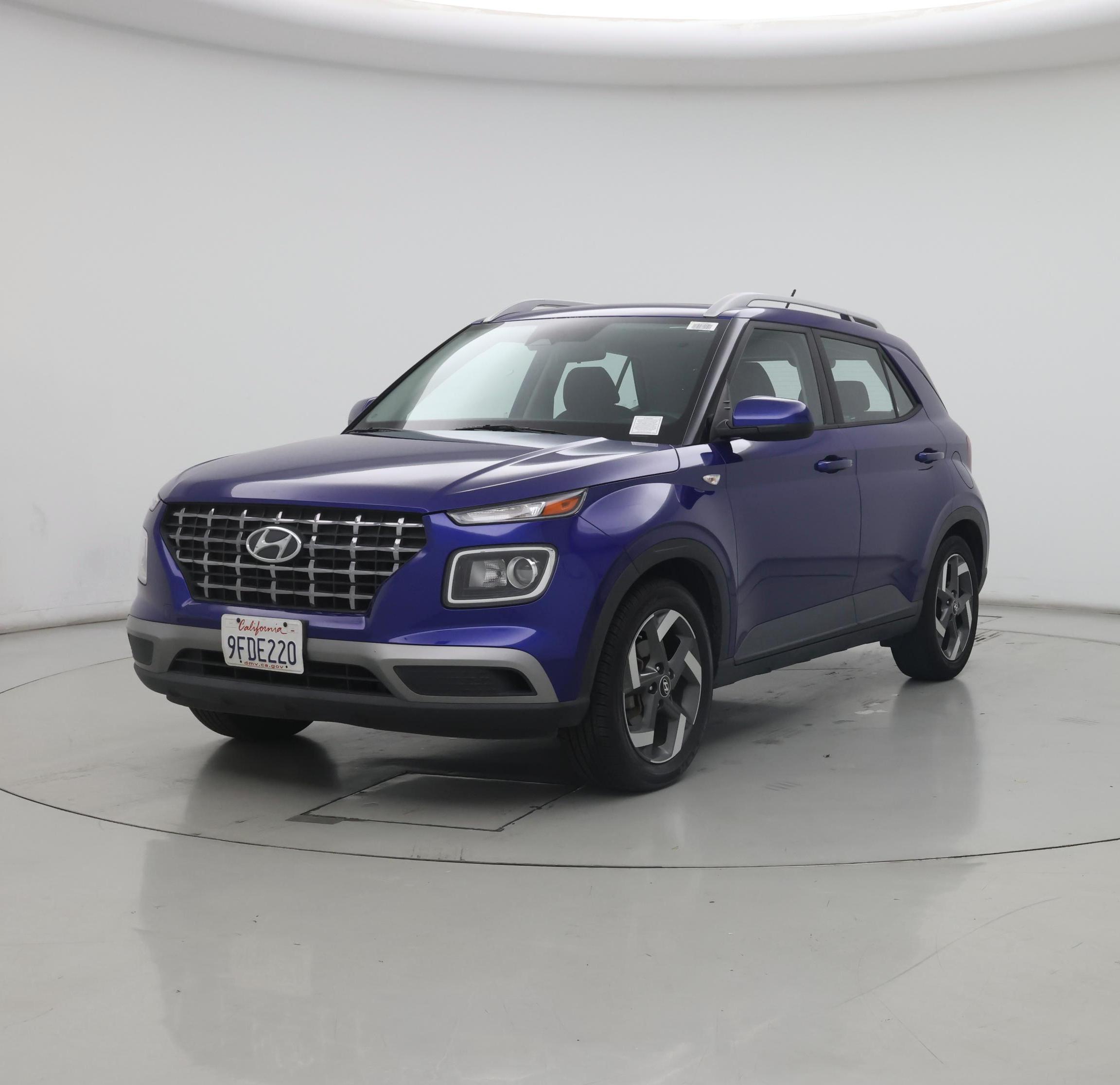 Thumbnail: 2023 Hyundai Venue - 4