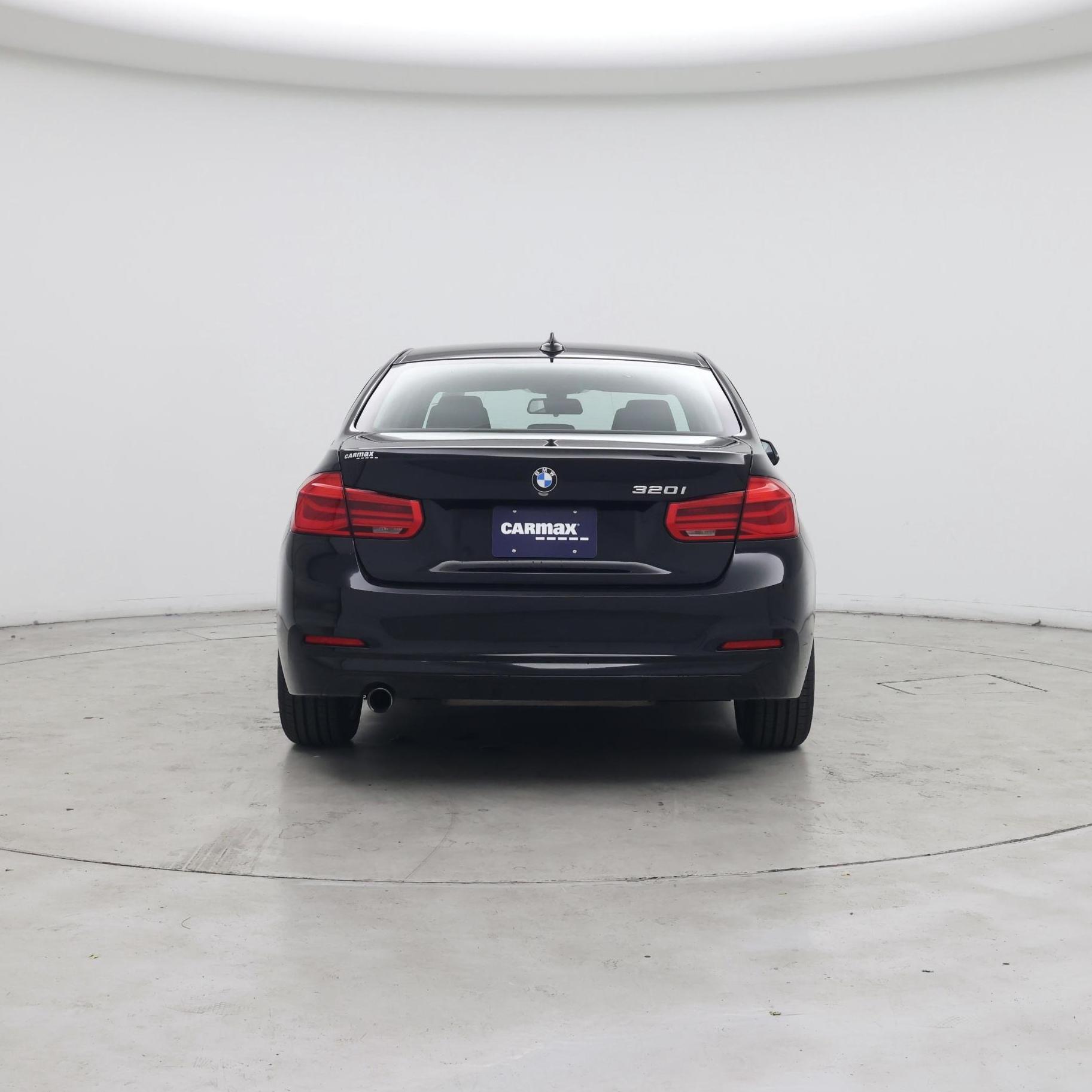 Thumbnail: 2017 BMW 3 Series - 6