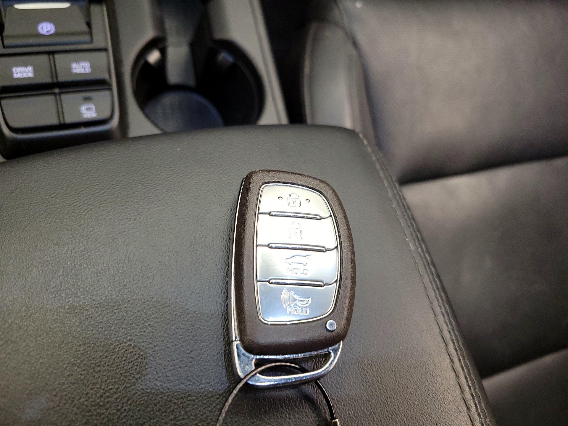 Thumbnail: 2019 Hyundai Tucson - 20