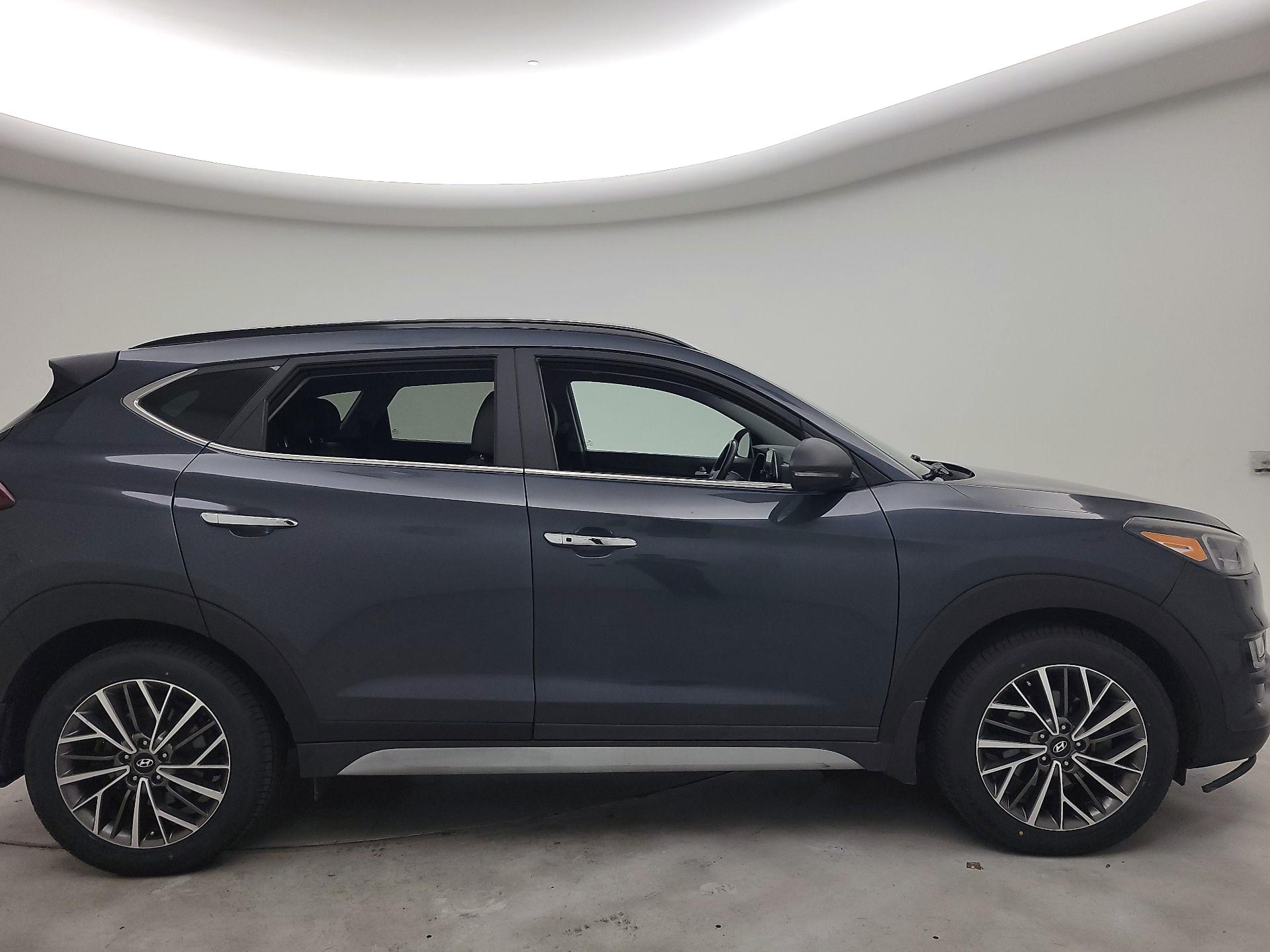 Thumbnail: 2019 Hyundai Tucson - 4