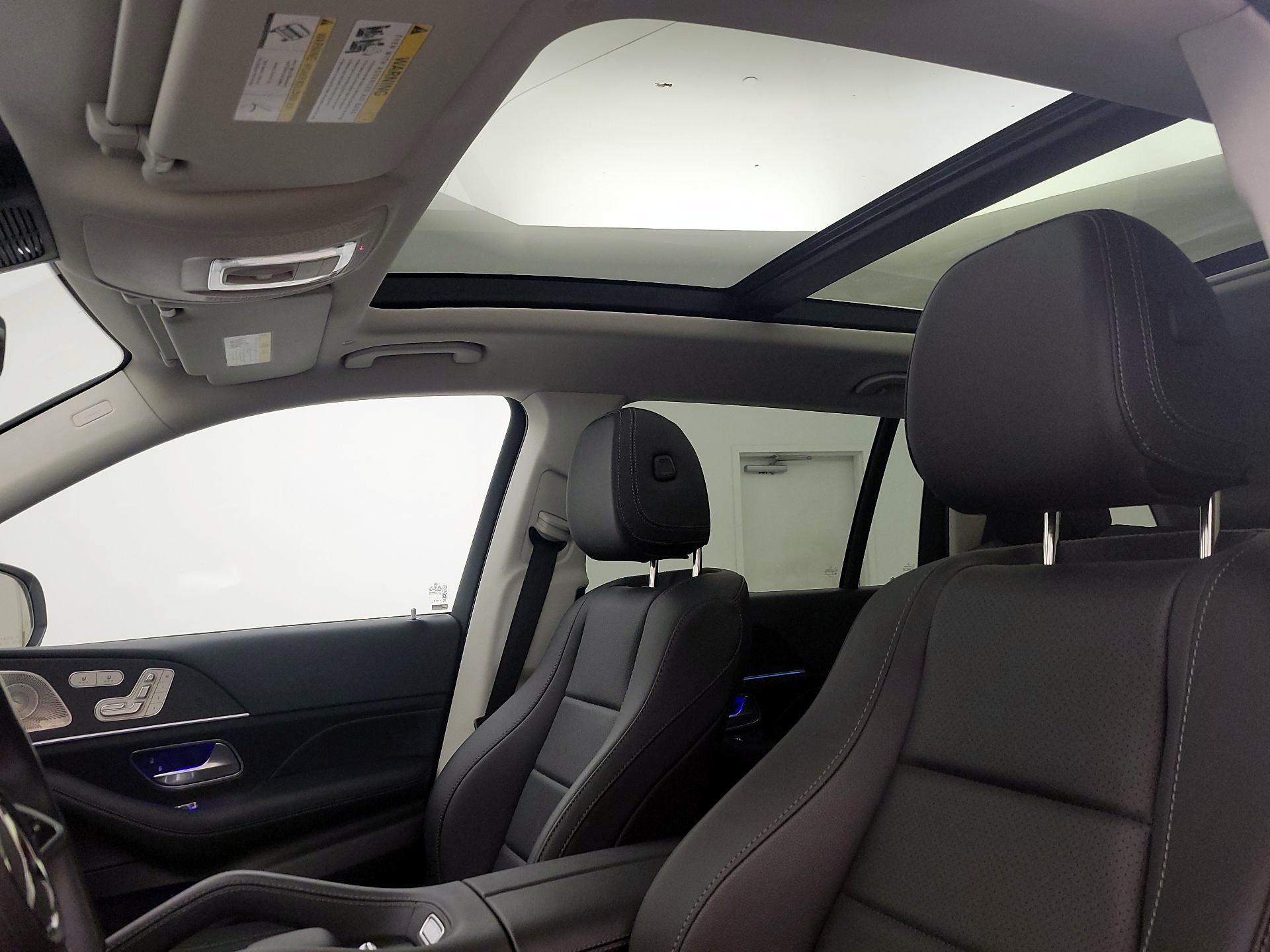 Thumbnail: 2024 Mercedes-Benz GLS - 18