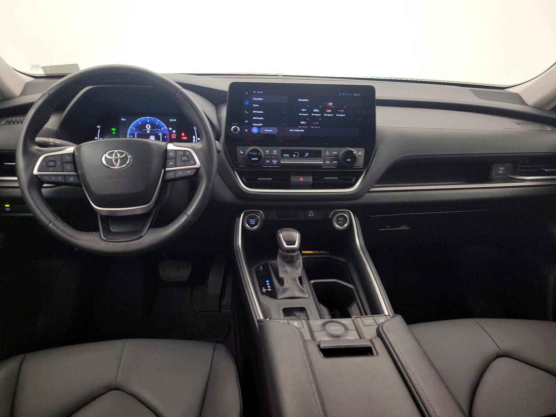 Thumbnail: 2024 Toyota Grand Highlander - 9