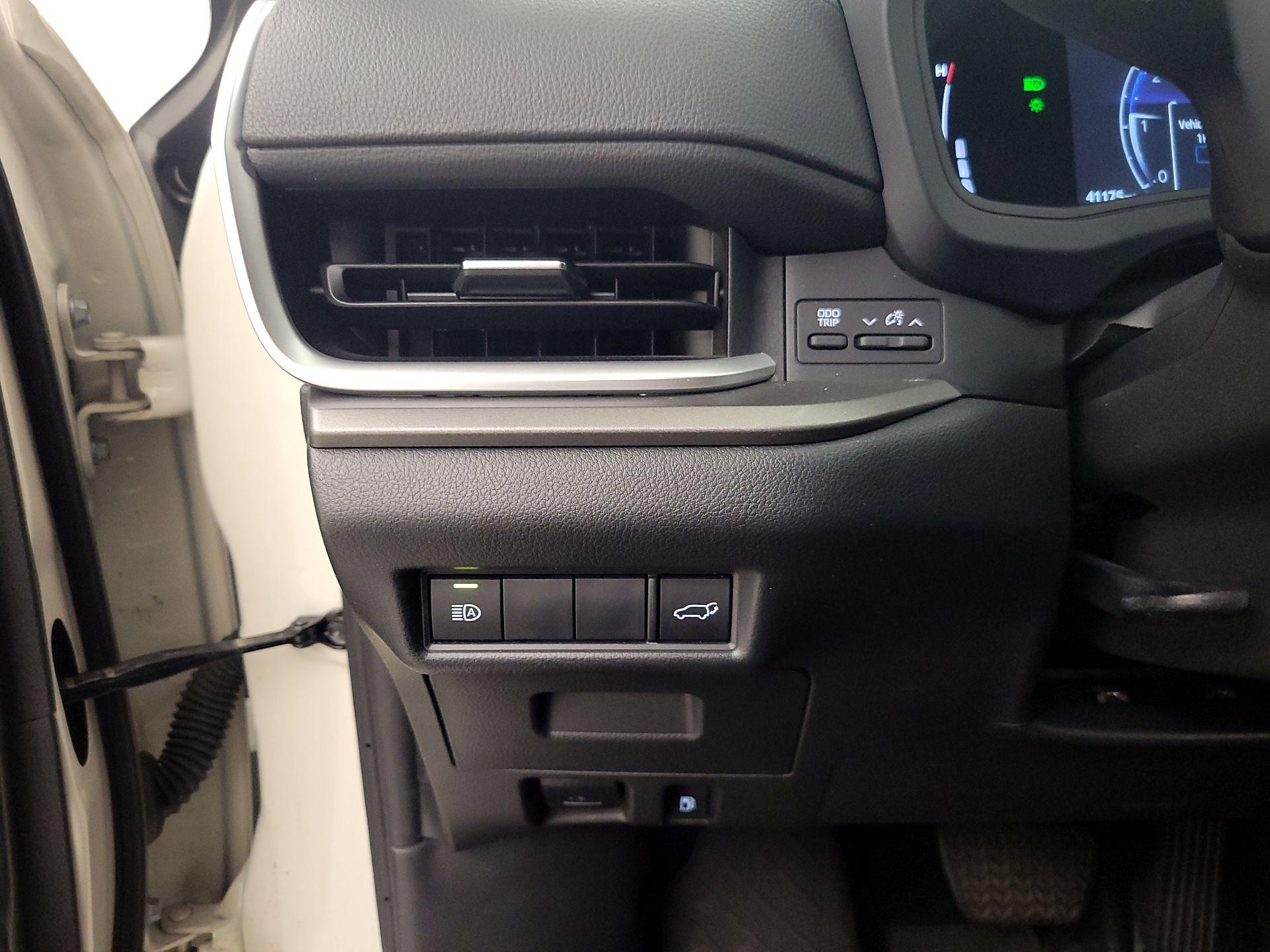 Thumbnail: 2024 Toyota Grand Highlander - 13