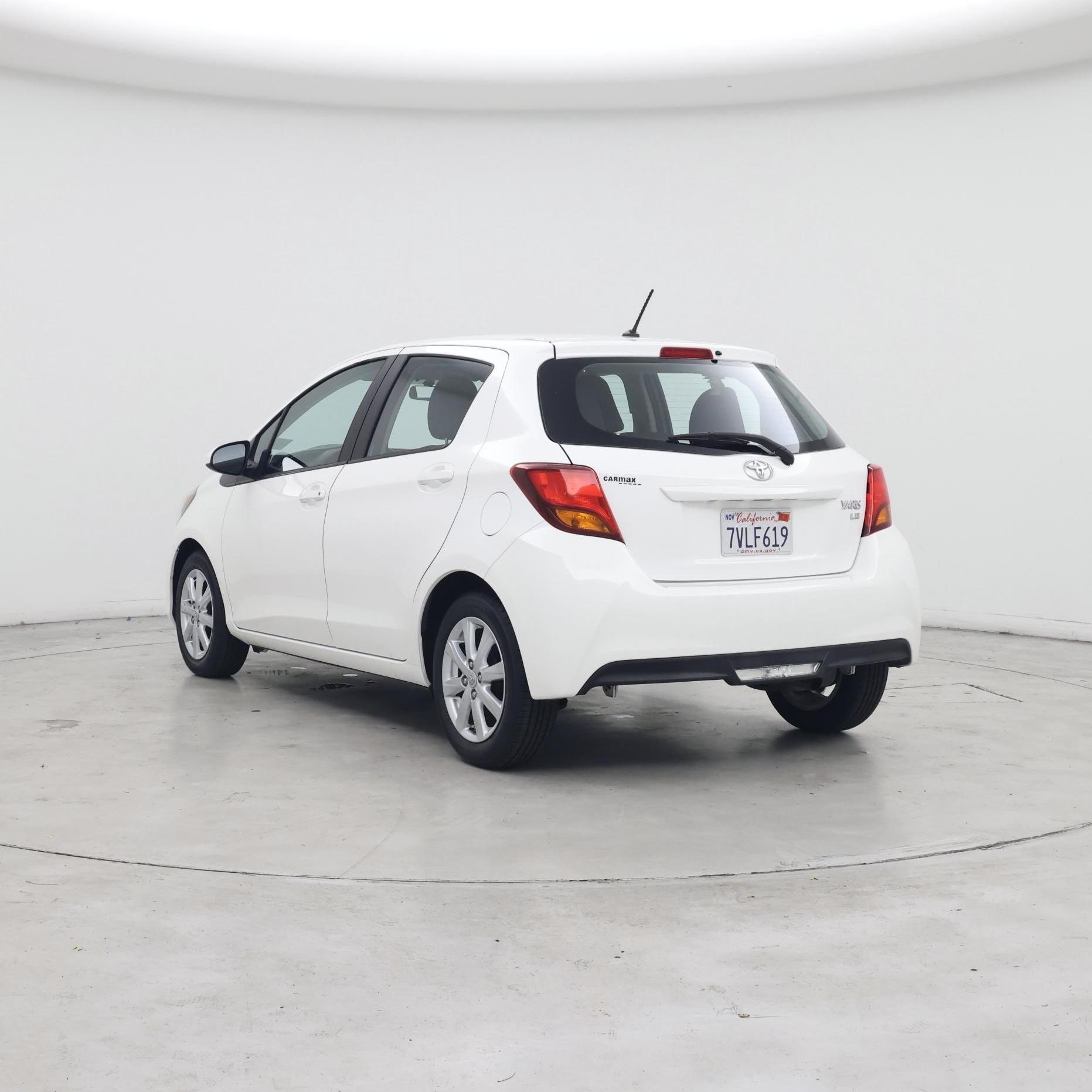 Thumbnail: 2016 Toyota Yaris - 2