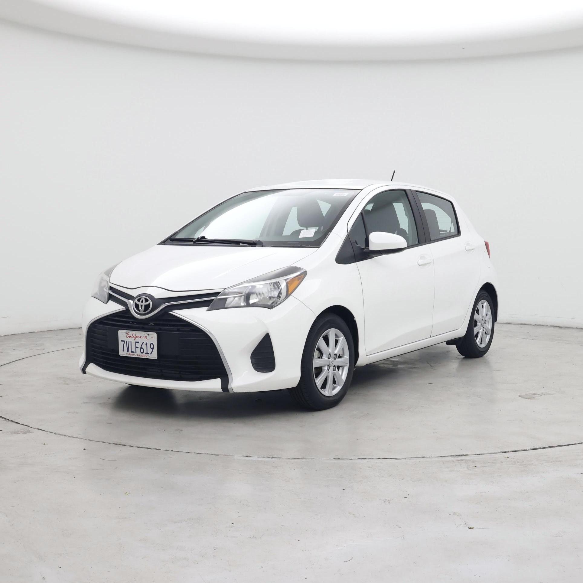 Thumbnail: 2016 Toyota Yaris - 4