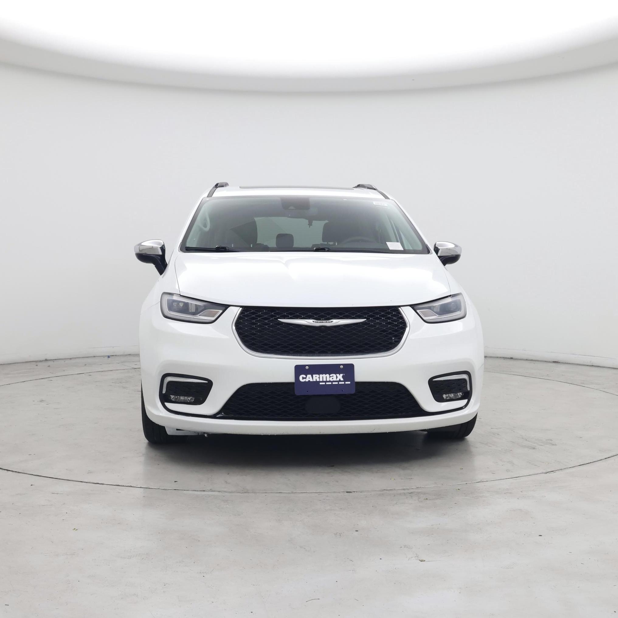 Thumbnail: 2023 Chrysler Pacifica - 5