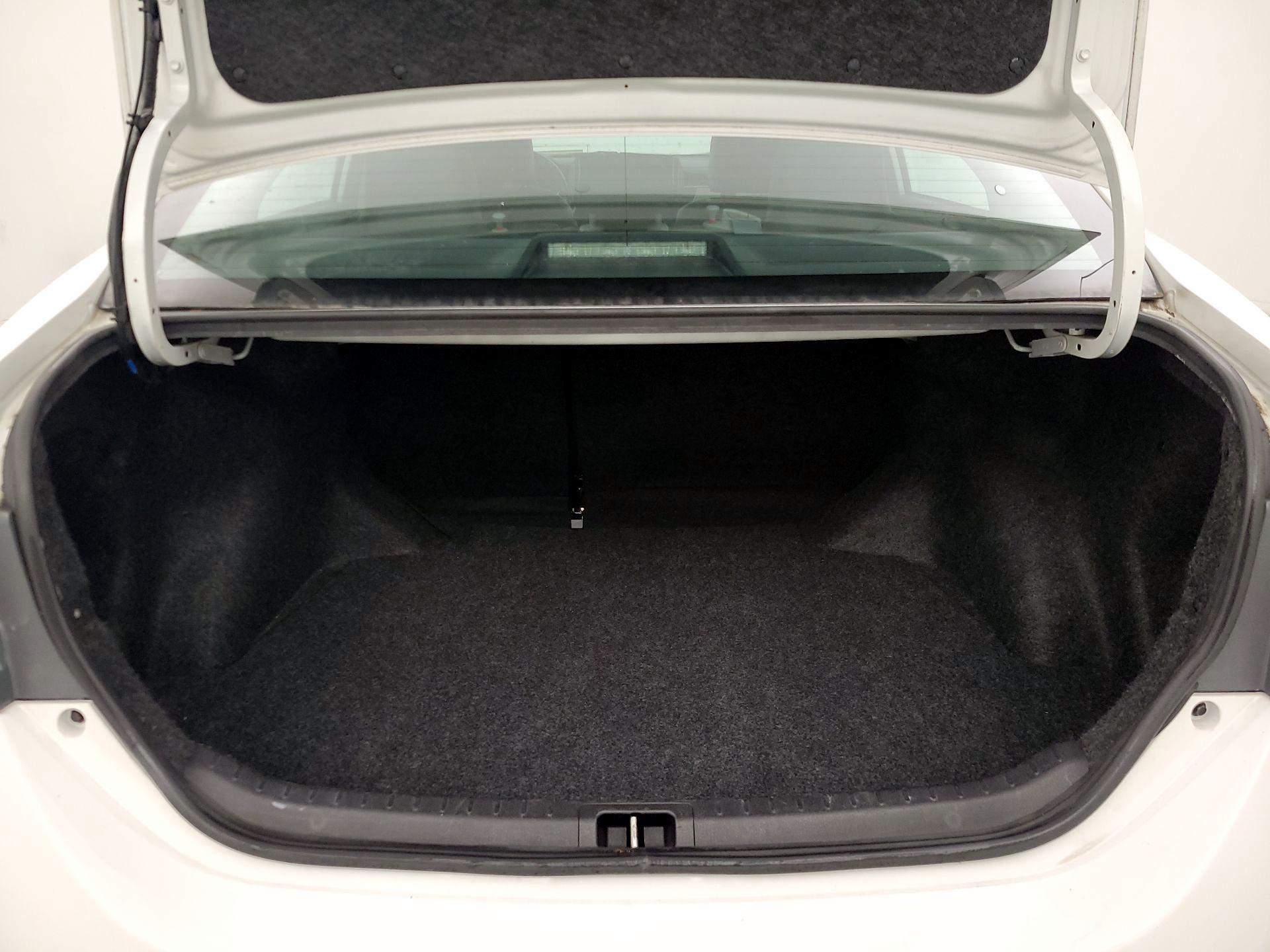 Thumbnail: 2014 Toyota Corolla - 20
