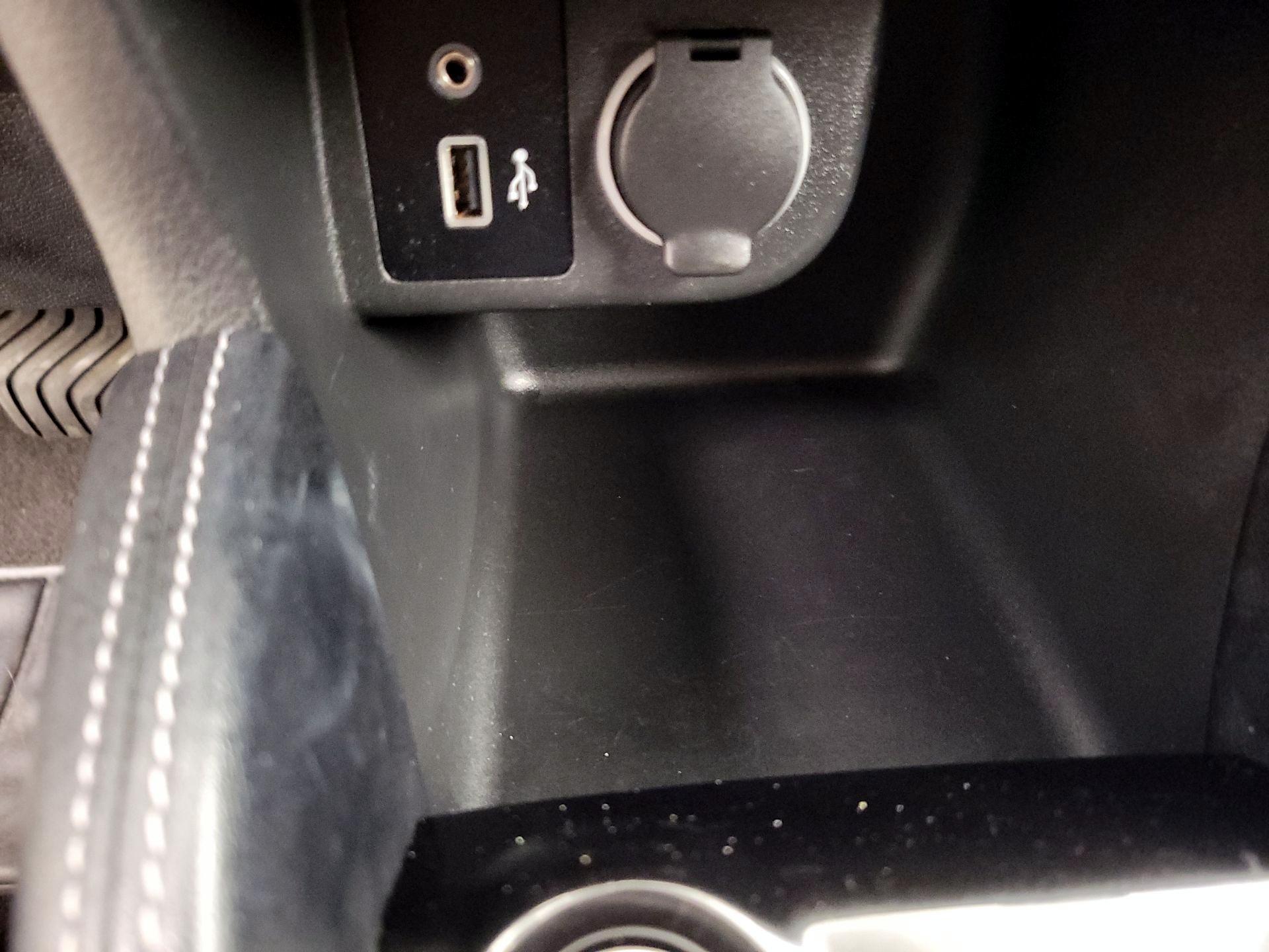 Thumbnail: 2020 Nissan Kicks - 17