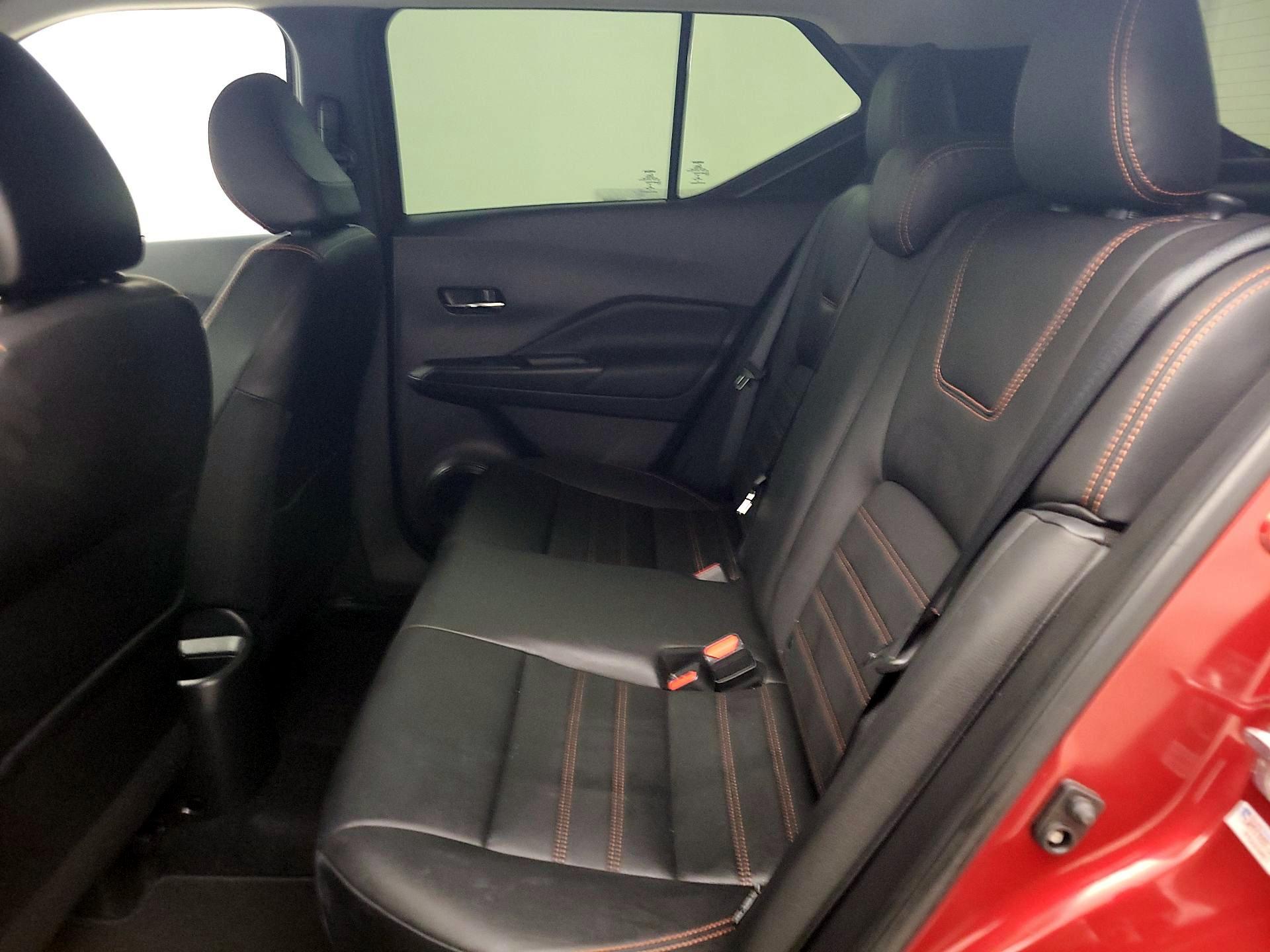 Thumbnail: 2020 Nissan Kicks - 18