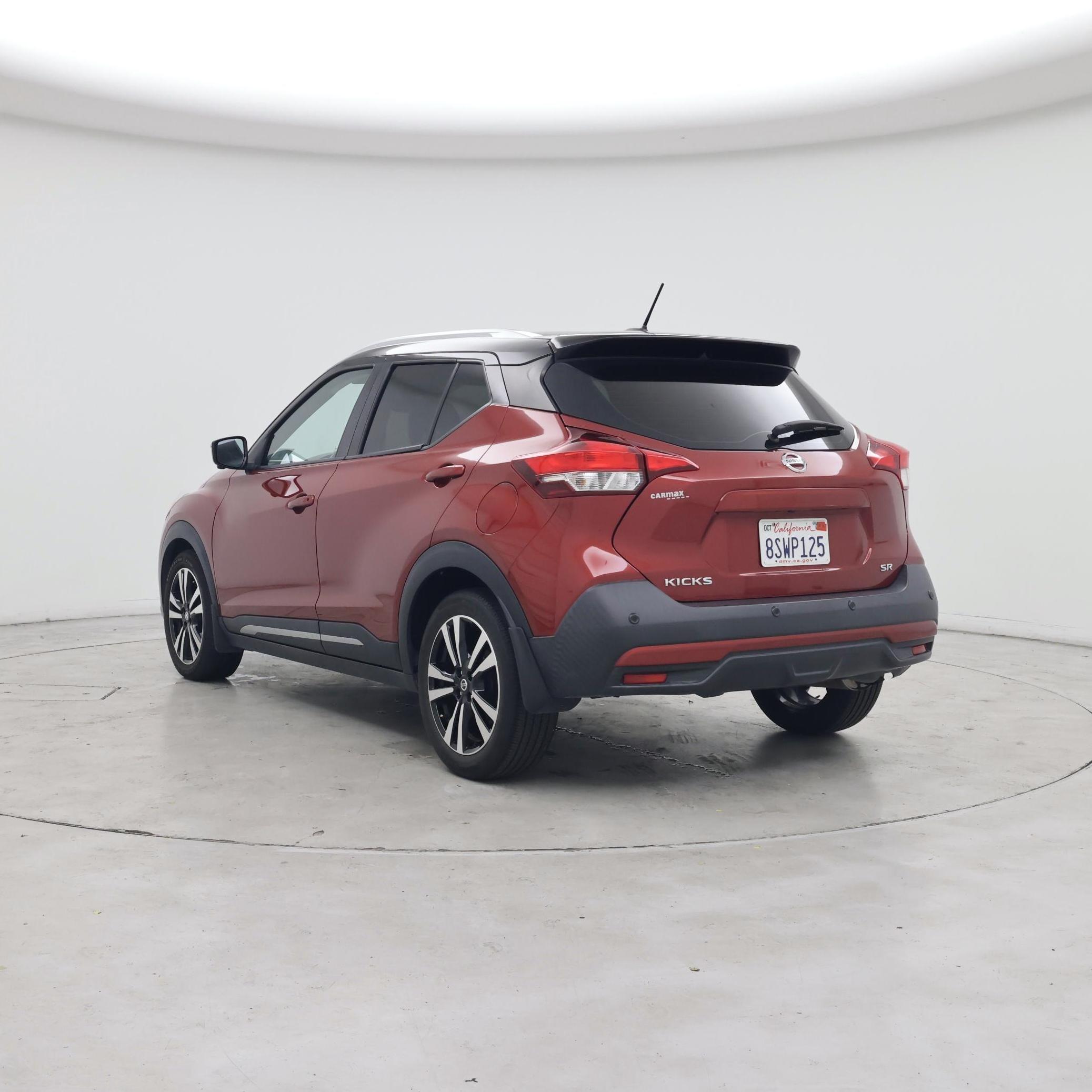 Thumbnail: 2020 Nissan Kicks - 2