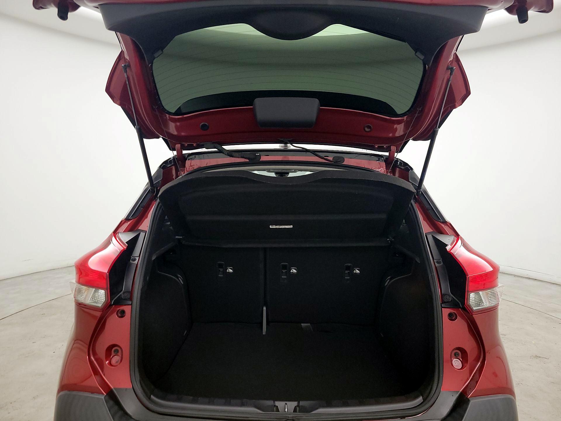 Thumbnail: 2020 Nissan Kicks - 19