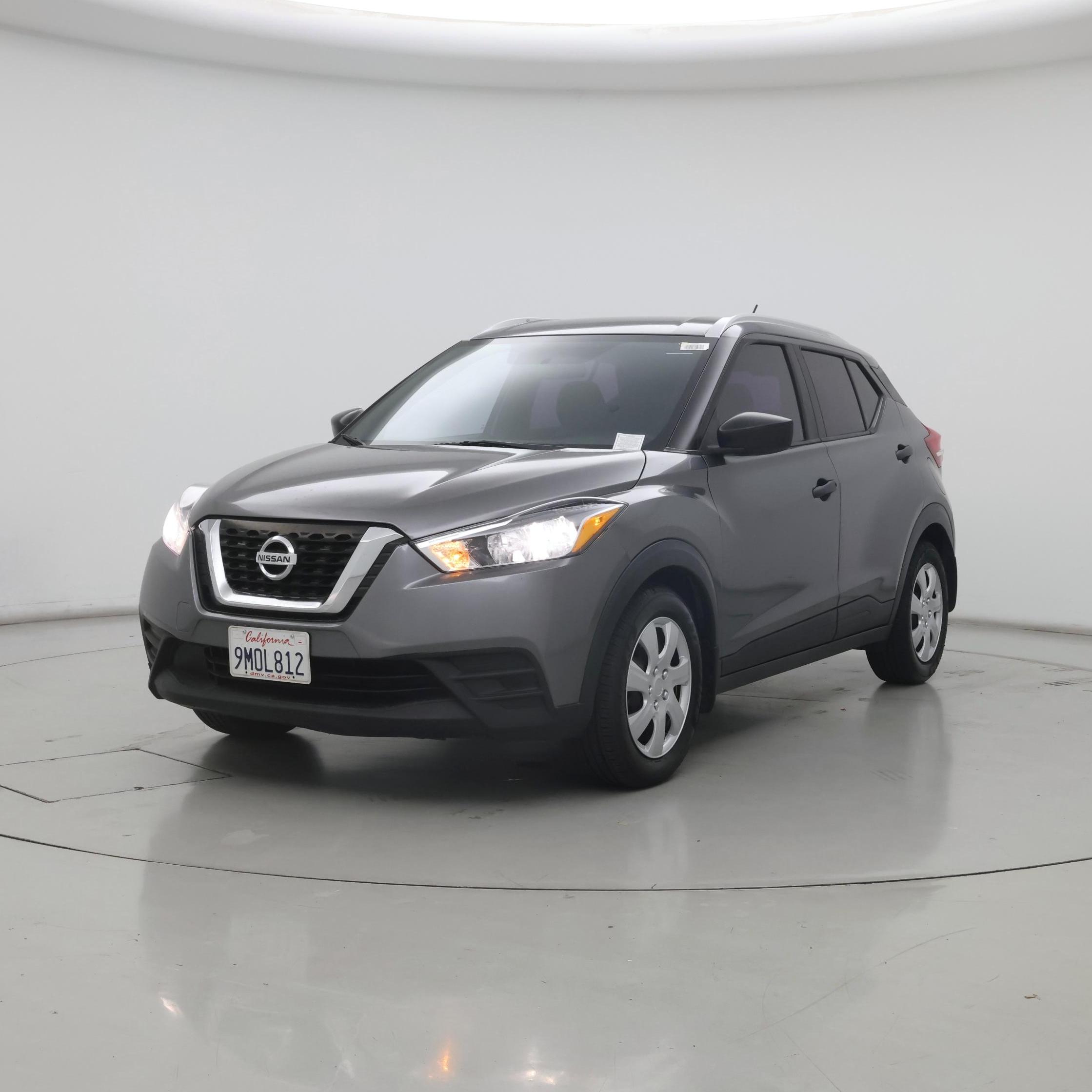 Thumbnail: 2019 Nissan Kicks - 4