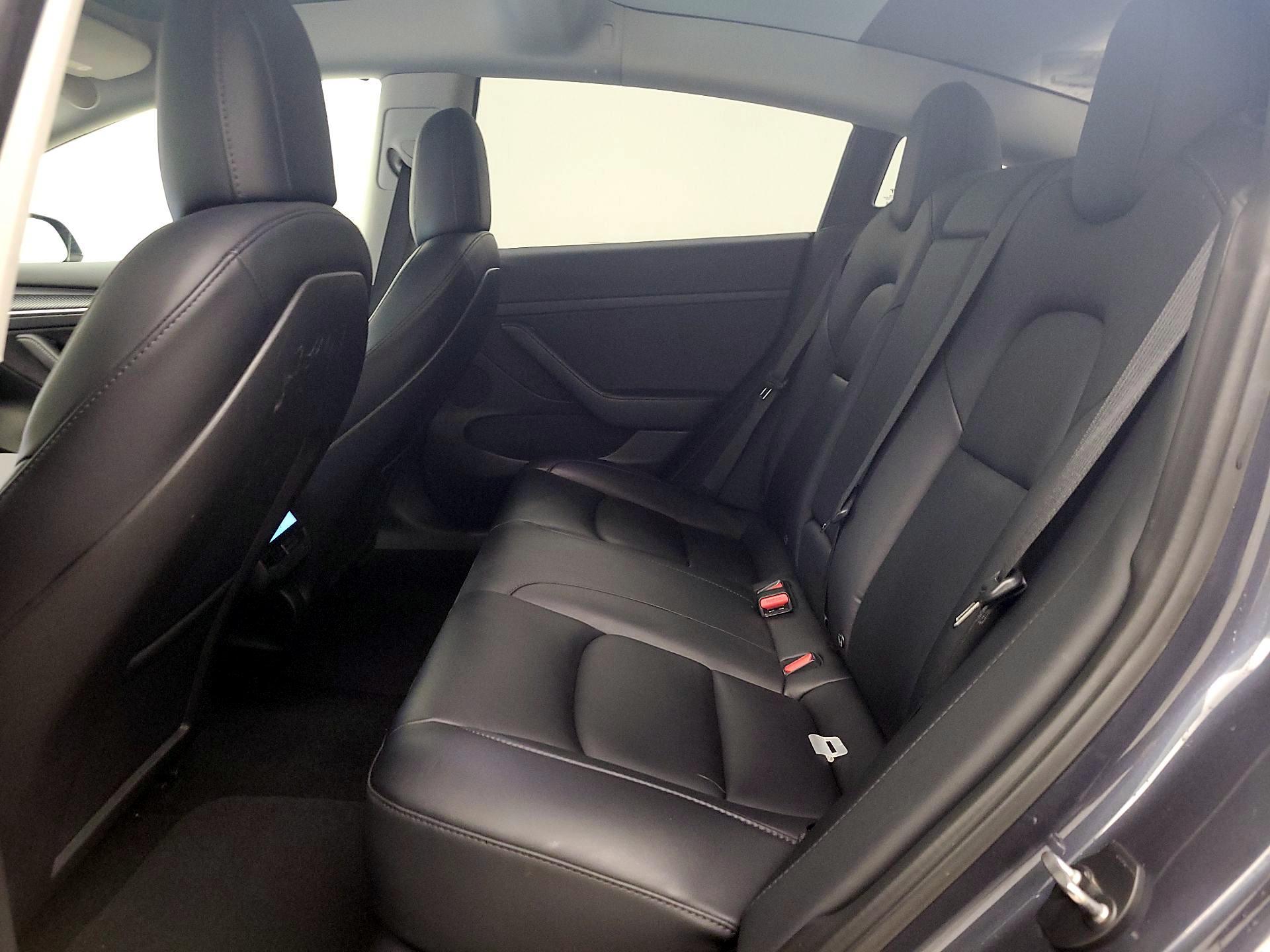 Thumbnail: 2023 Tesla Model 3 - 20