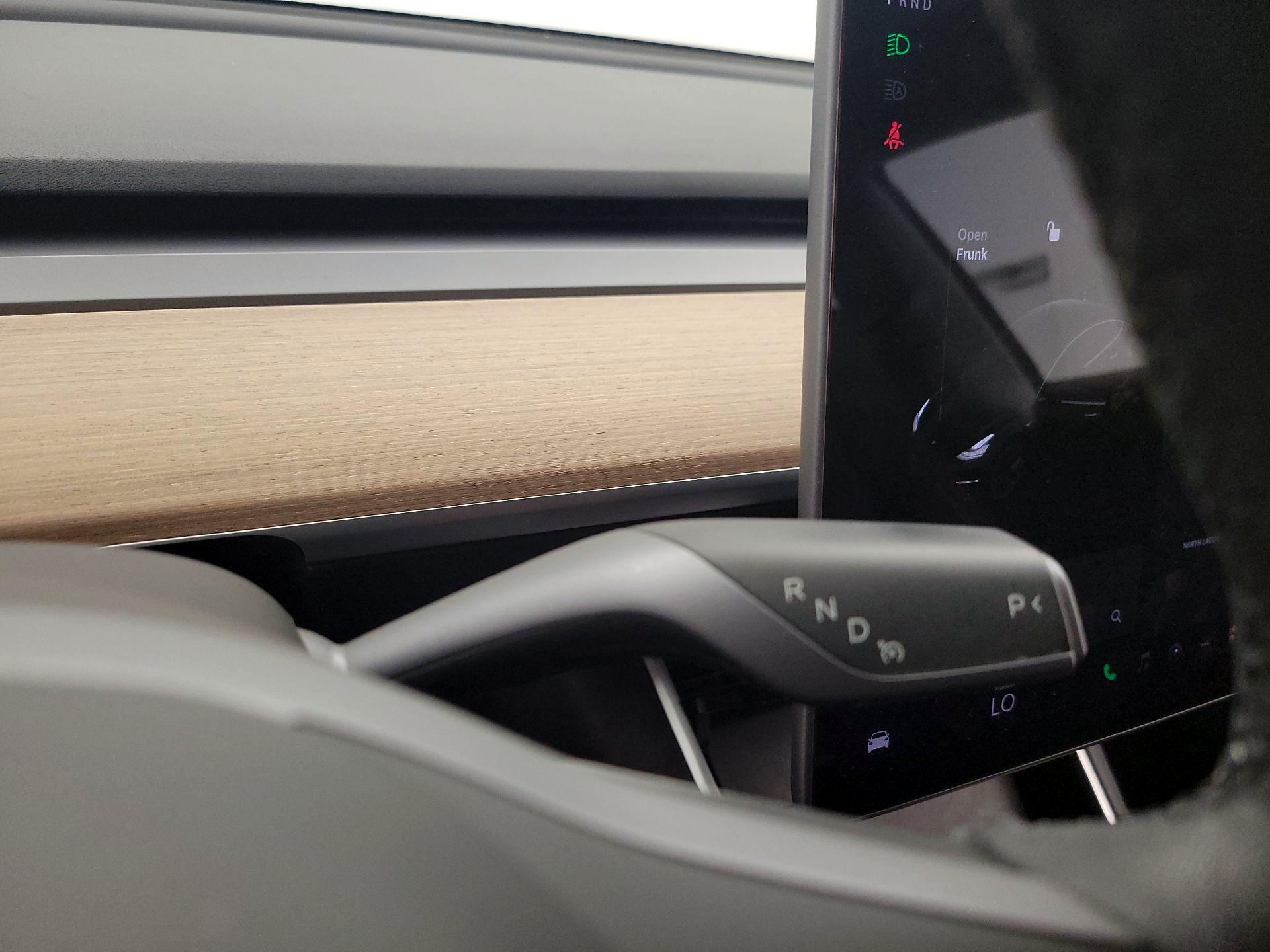 Thumbnail: 2020 Tesla Model 3 - 17