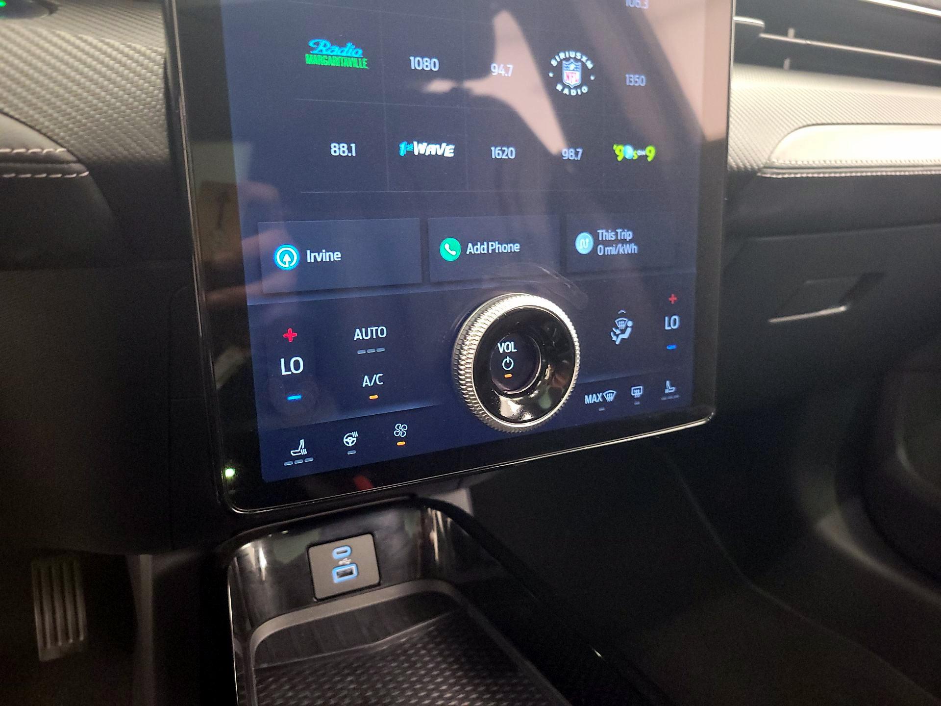 Thumbnail: 2022 Ford Mustang Mach-E - 16