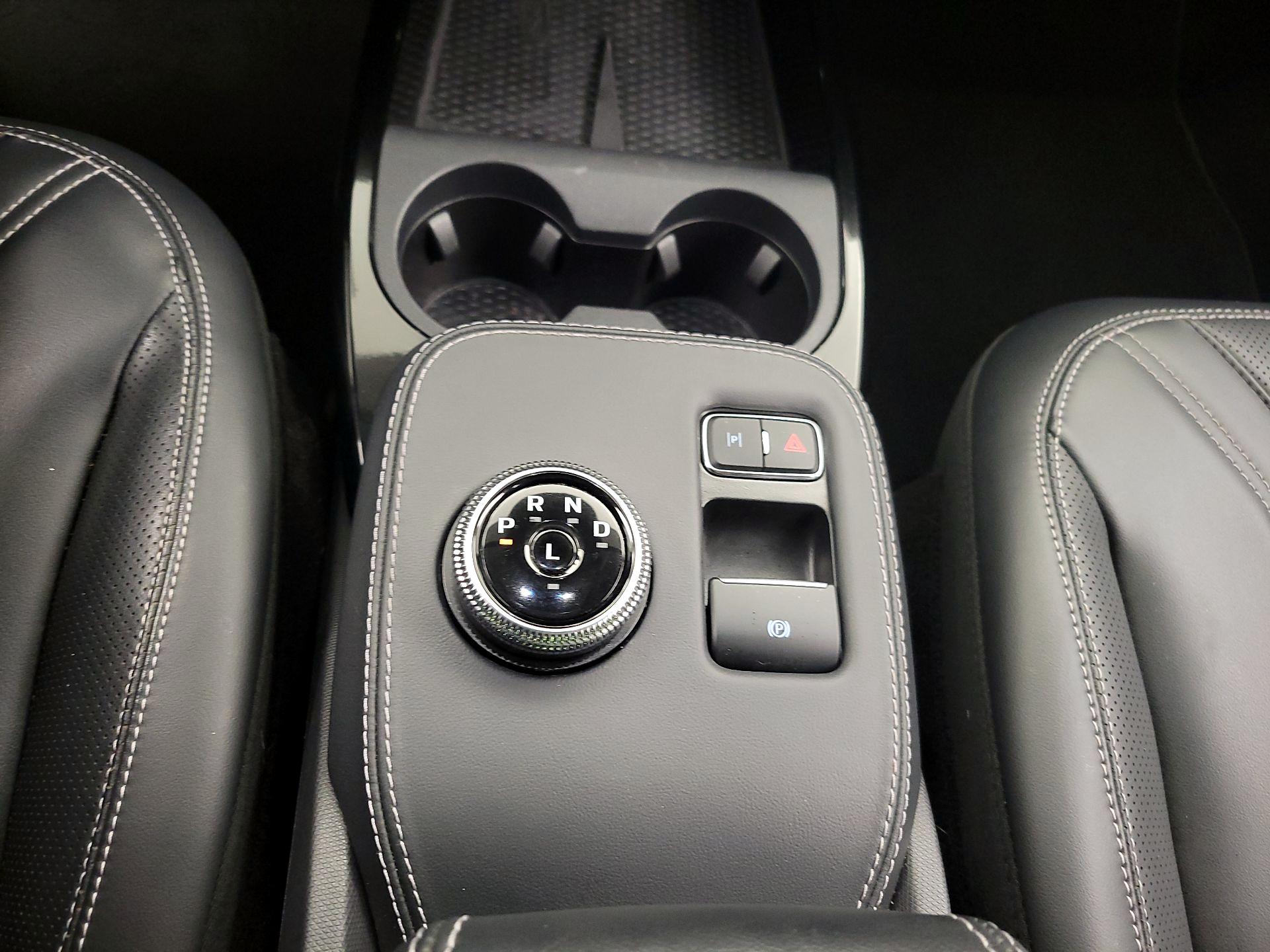 Thumbnail: 2022 Ford Mustang Mach-E - 17