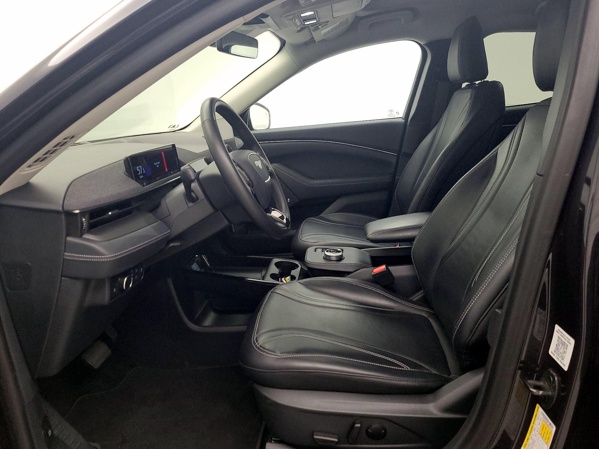 Thumbnail: 2022 Ford Mustang Mach-E - 19