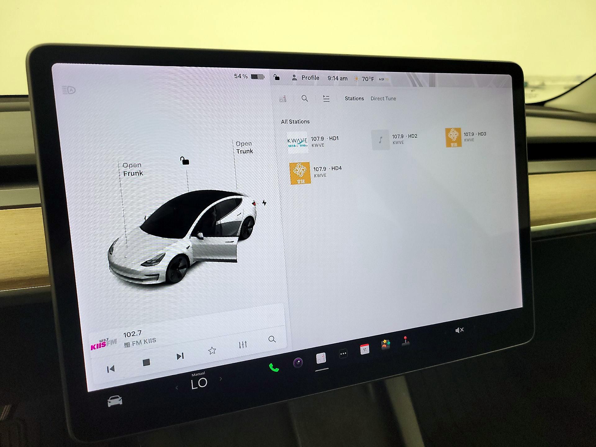 Thumbnail: 2022 Tesla Model 3 - 13