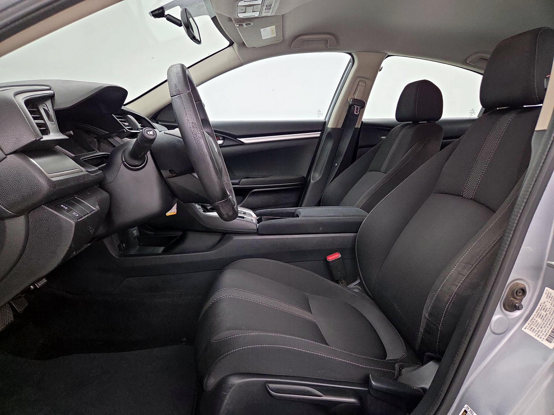 Thumbnail: 2016 Honda Civic - 11