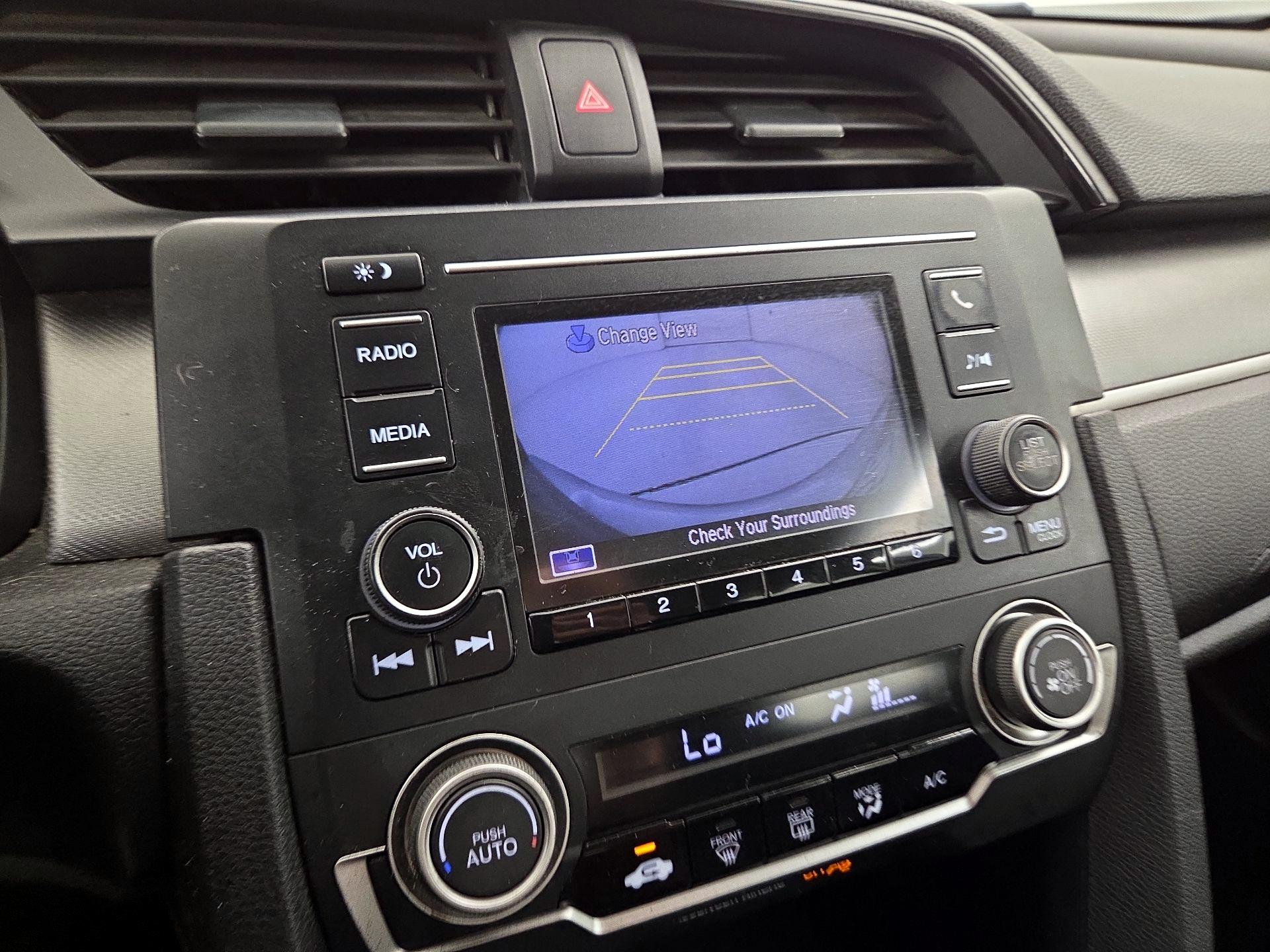 Thumbnail: 2016 Honda Civic - 14