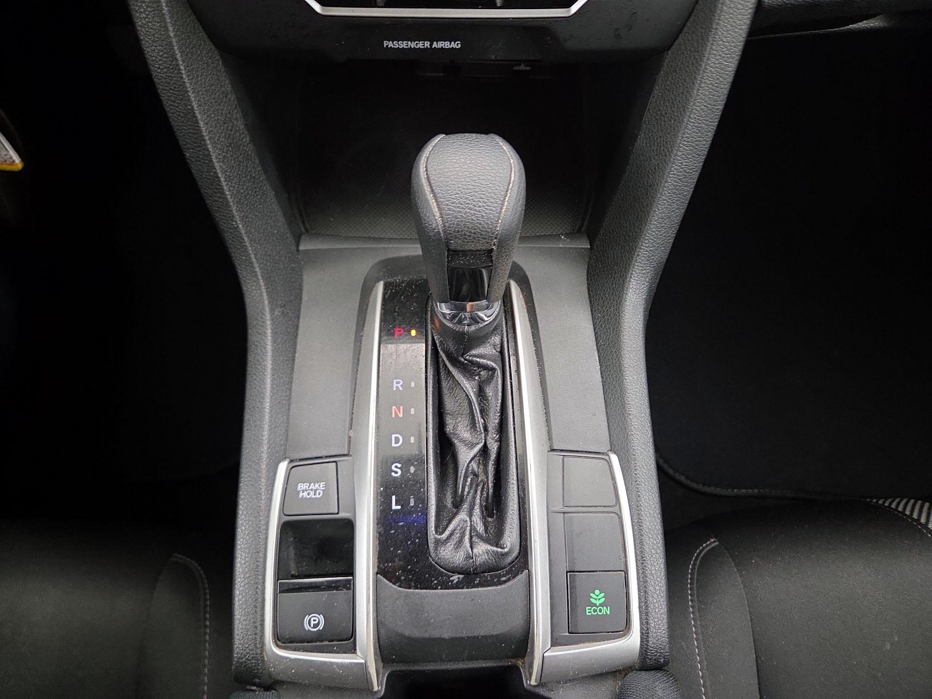Thumbnail: 2016 Honda Civic - 17