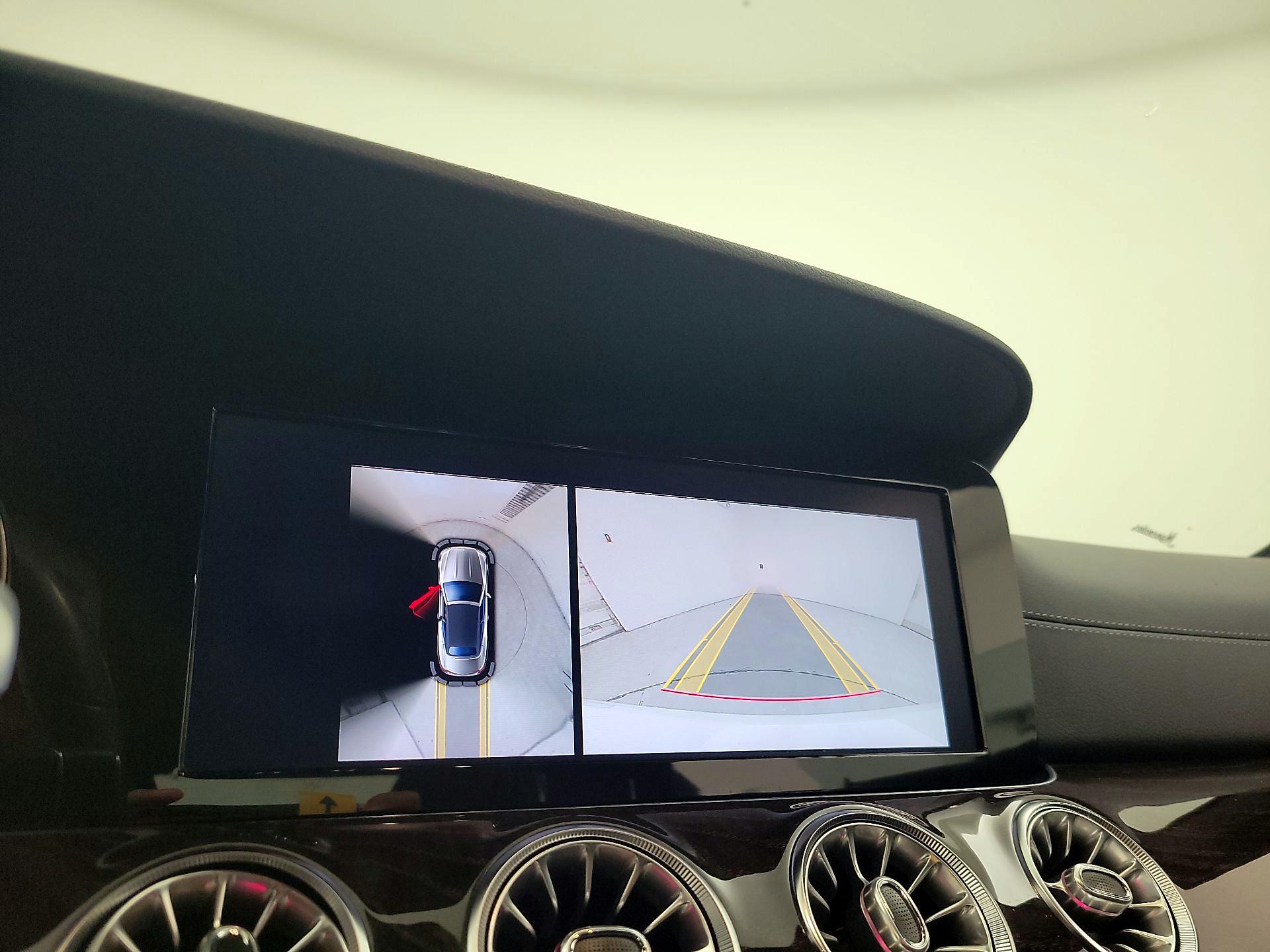 Thumbnail: 2019 Mercedes-Benz E-Class - 14
