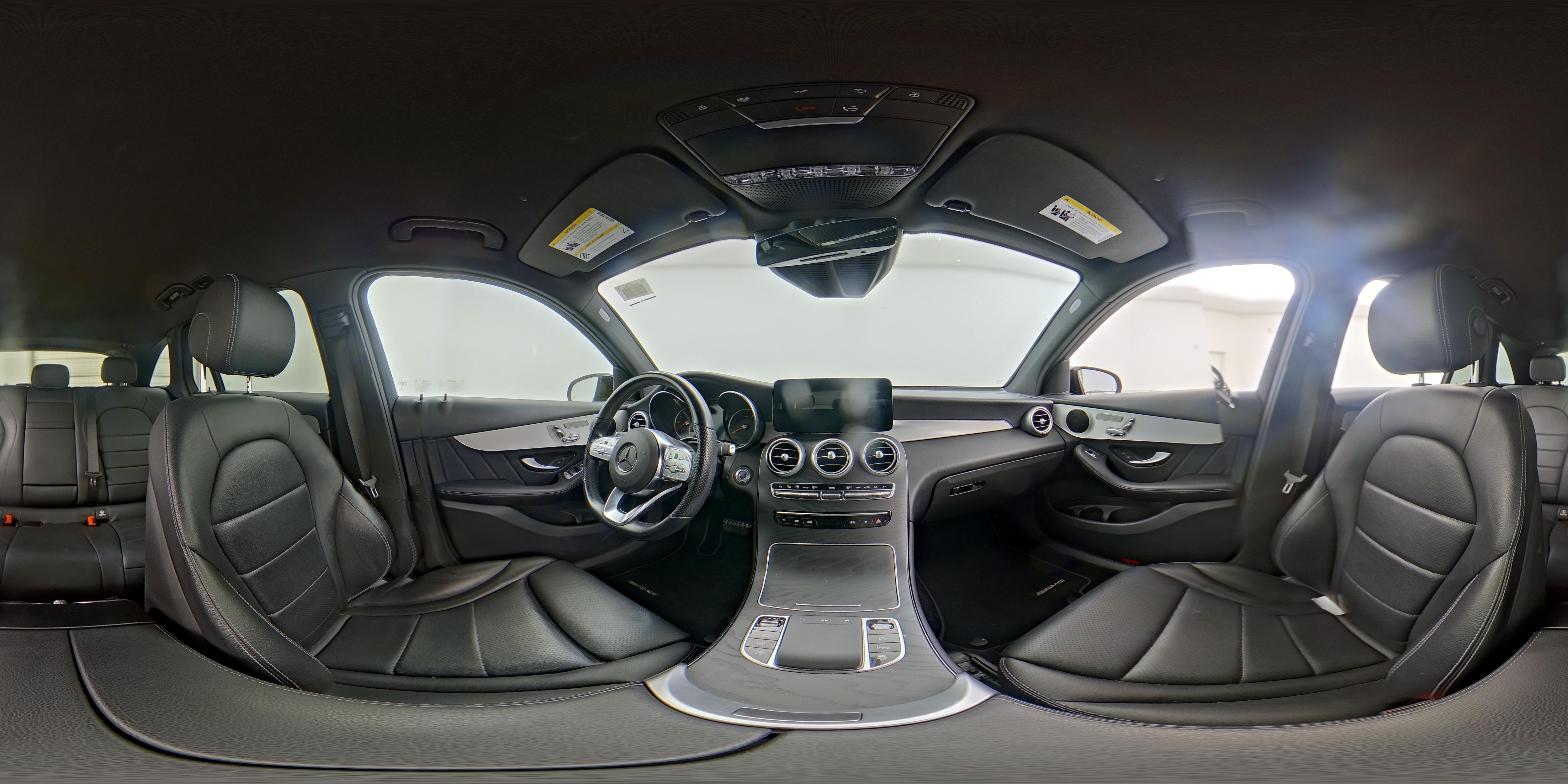 2022 Mercedes-Benz GLC GLC300 - Photo 24