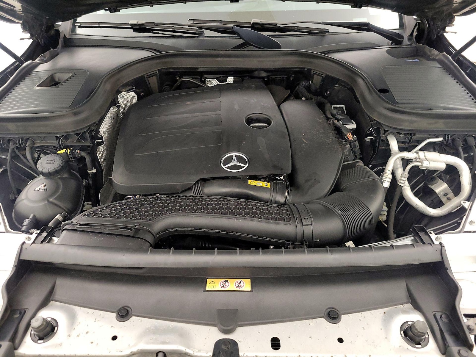 2022 Mercedes-Benz GLC GLC300 - Photo 22