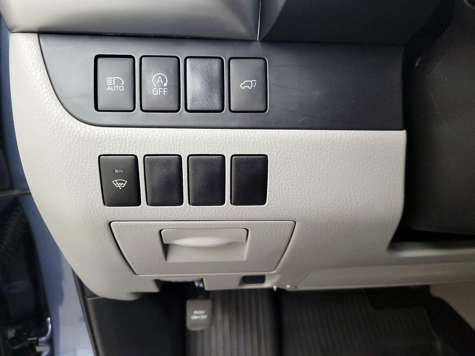 2017 Toyota Highlander XLE - Photo 14
